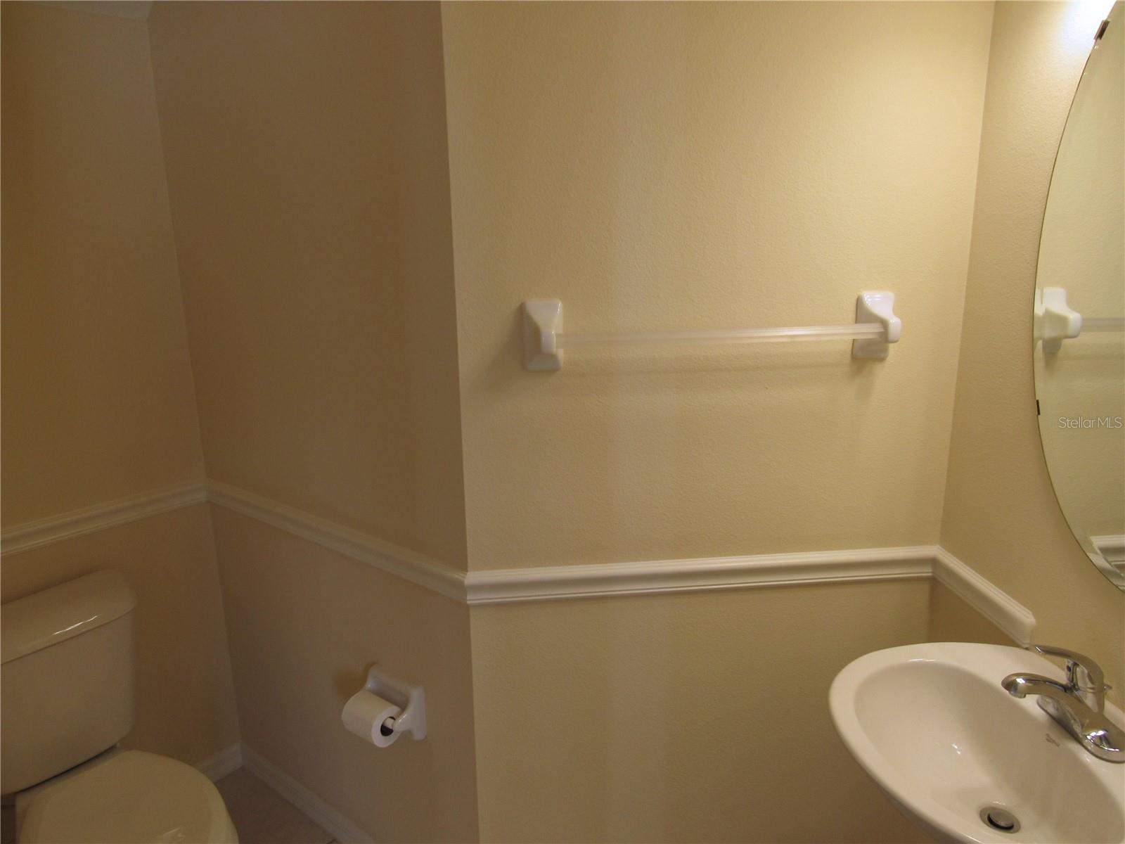 4012 Deberry Dr Property Photo 4