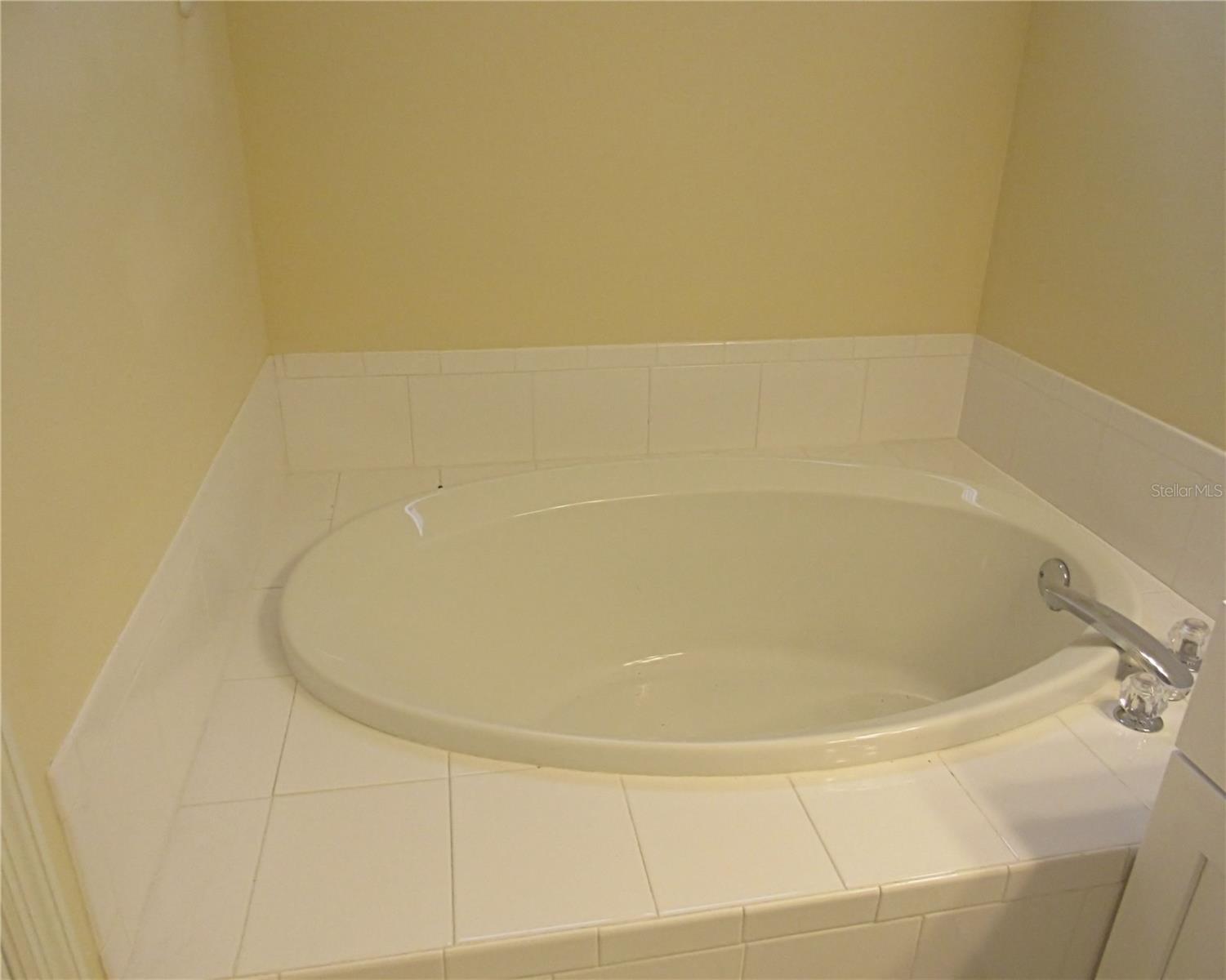 4012 Deberry Dr Property Photo 20