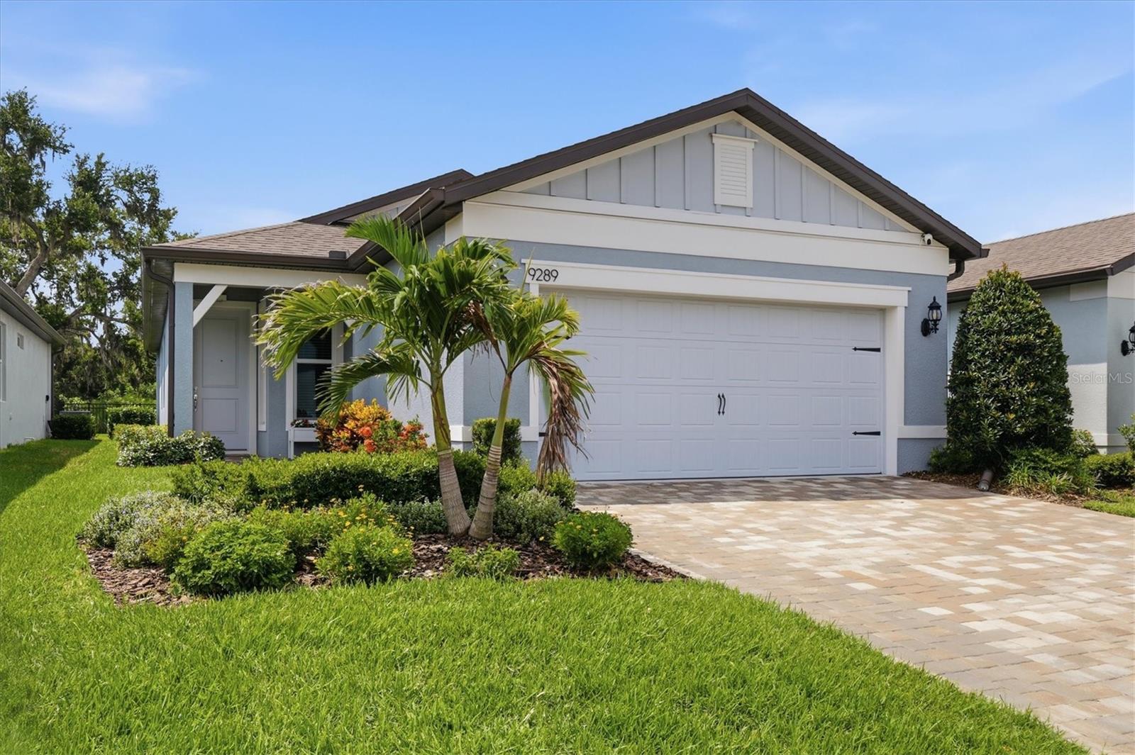 9289 Ballaster Pointe Loop Property Photo 1