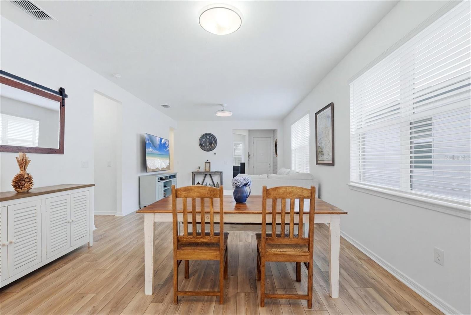 9289 Ballaster Pointe Loop Property Photo 13