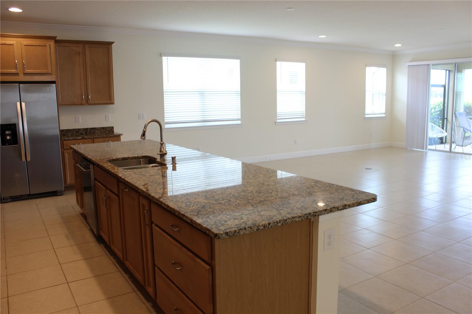 5826 Long Shore Loop Property Photo 7
