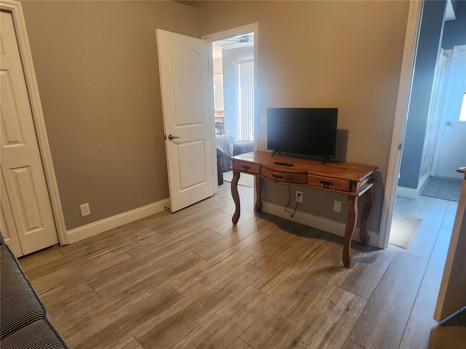 5274 Far Oak Cir Property Photo 25