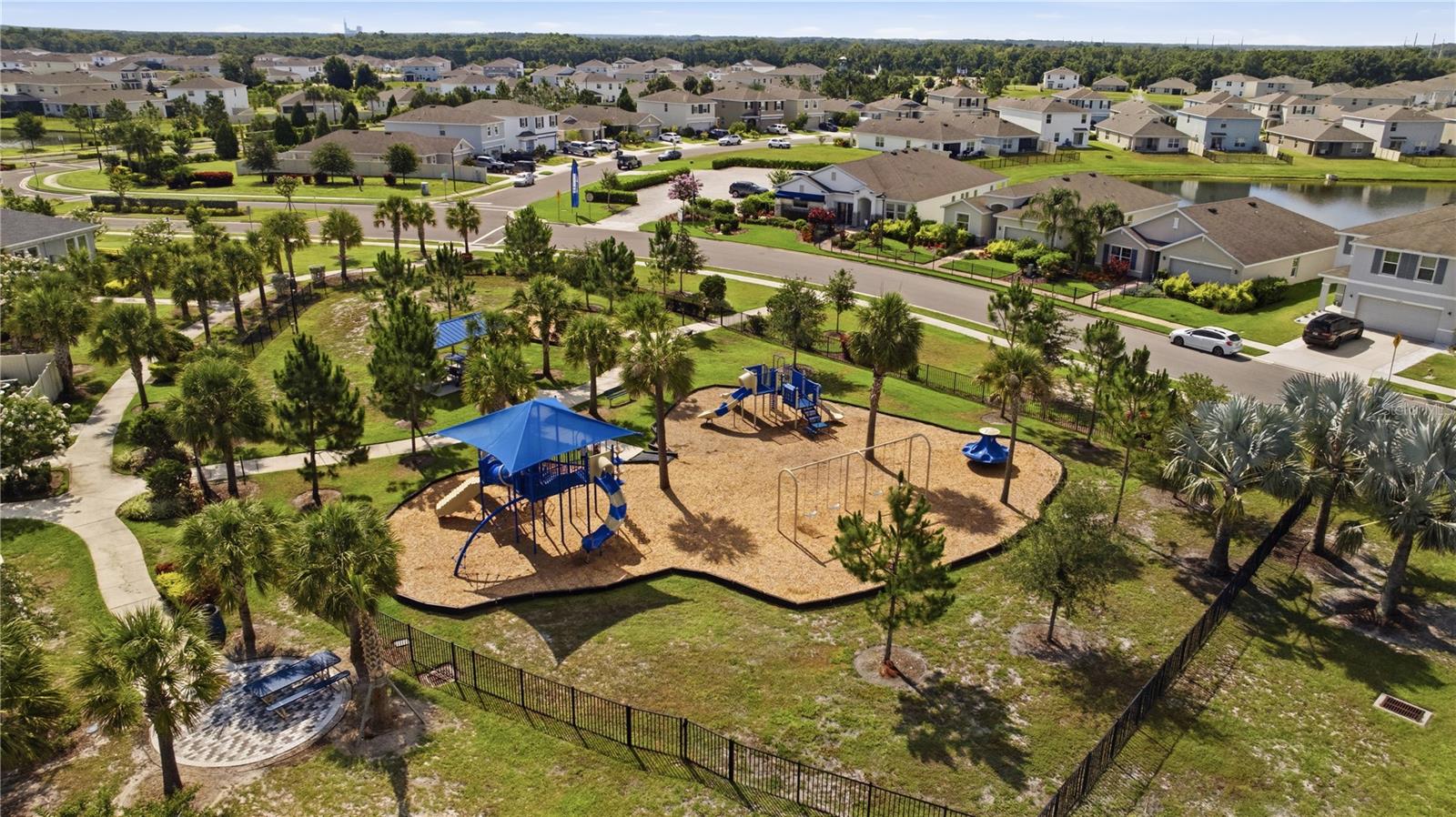 10622 Eustis Dr Property Photo 43