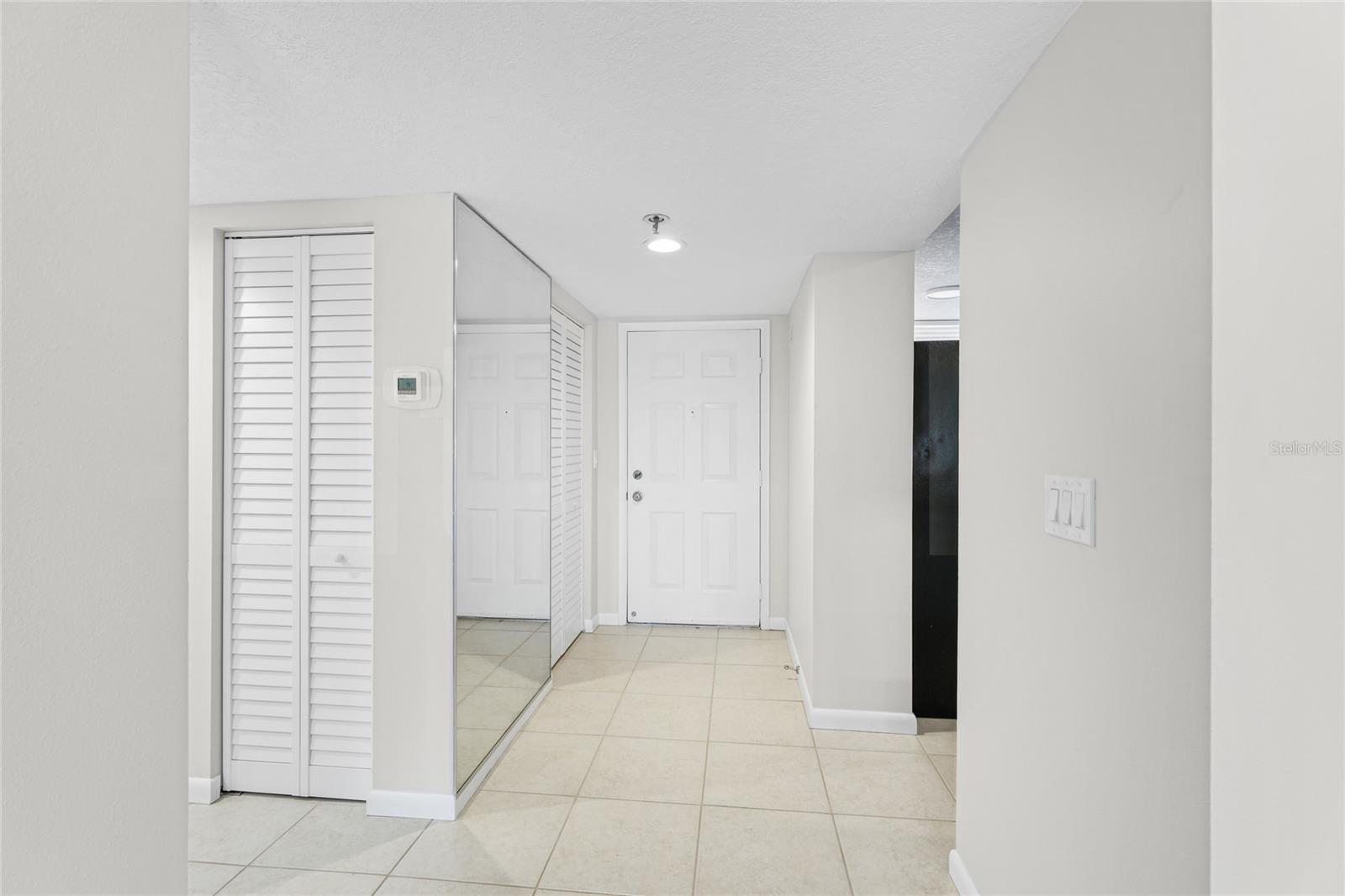 4550 Pinebrook Cir #106 Property Photo 3