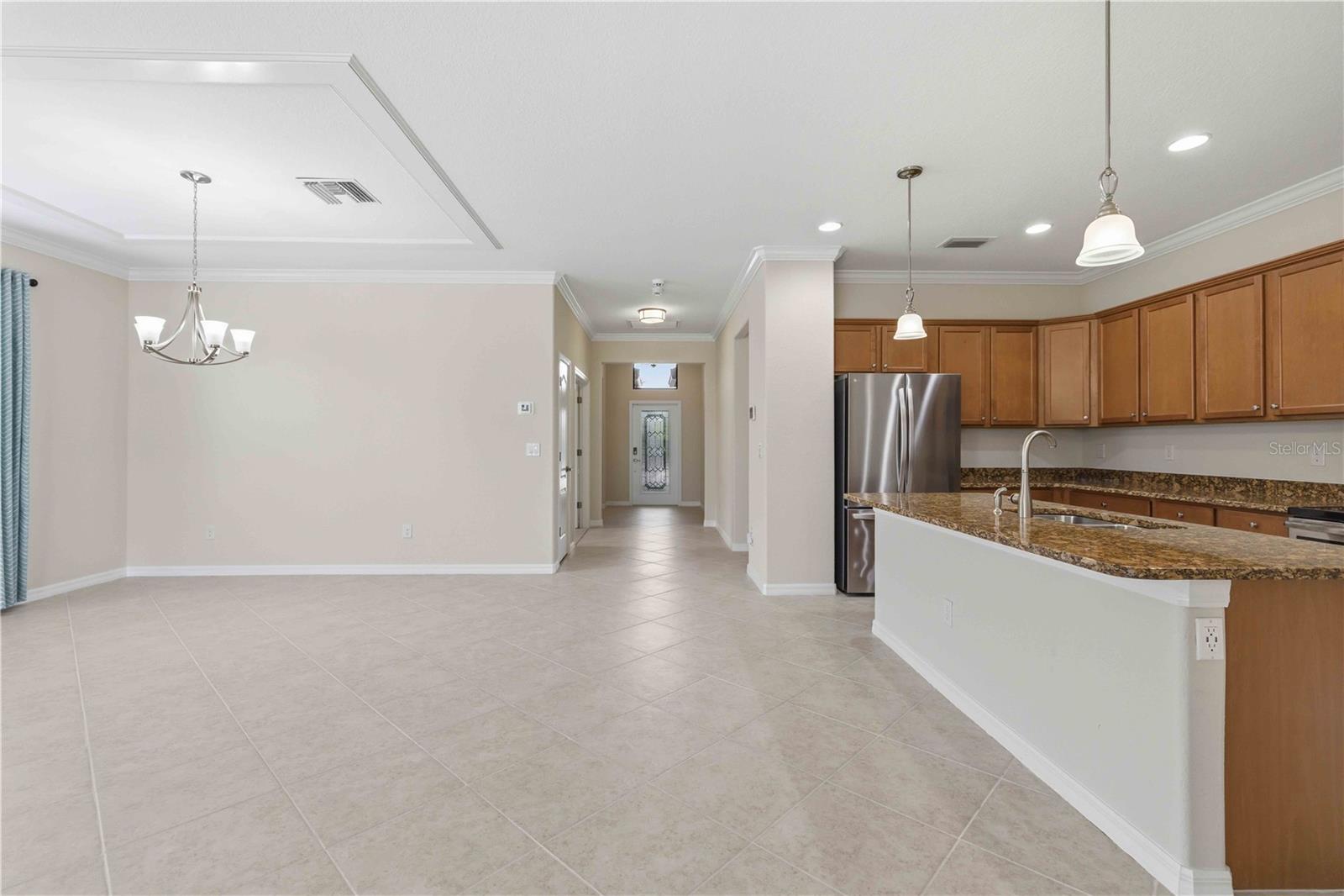 6907 Quiet Creek Dr Property Photo 12