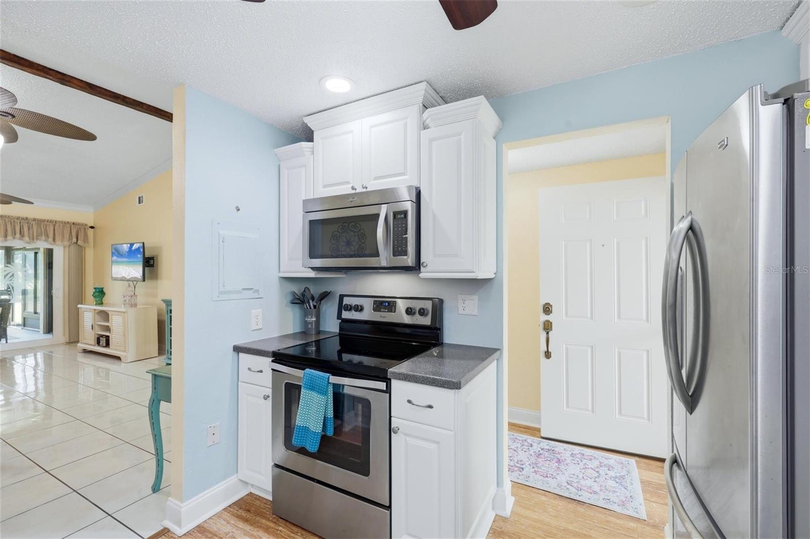3663 Longmeadow #23 Property Photo 10