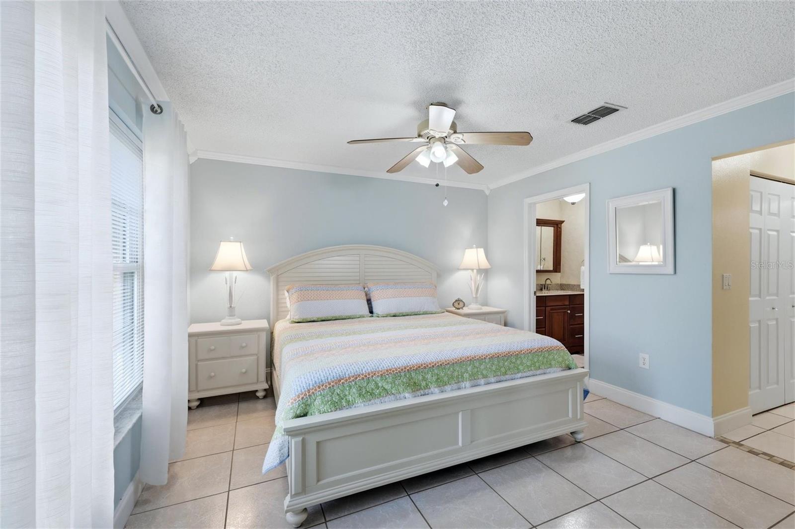 3663 Longmeadow #23 Property Photo 12