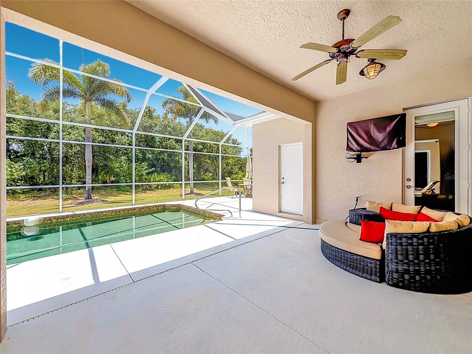 27423 Natal Dr Property Photo 44