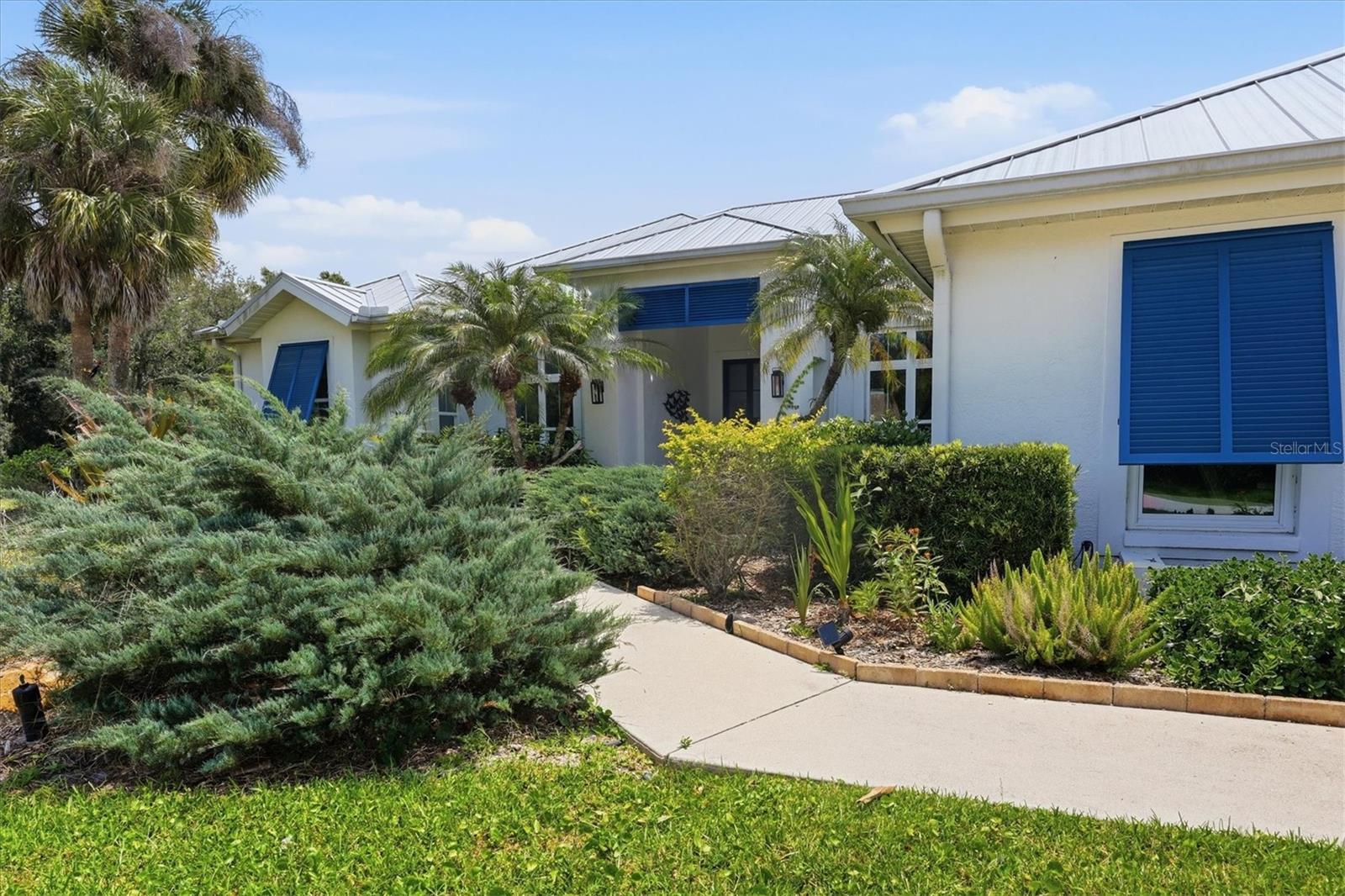 4575 Satinleaf Ln Property Photo 4