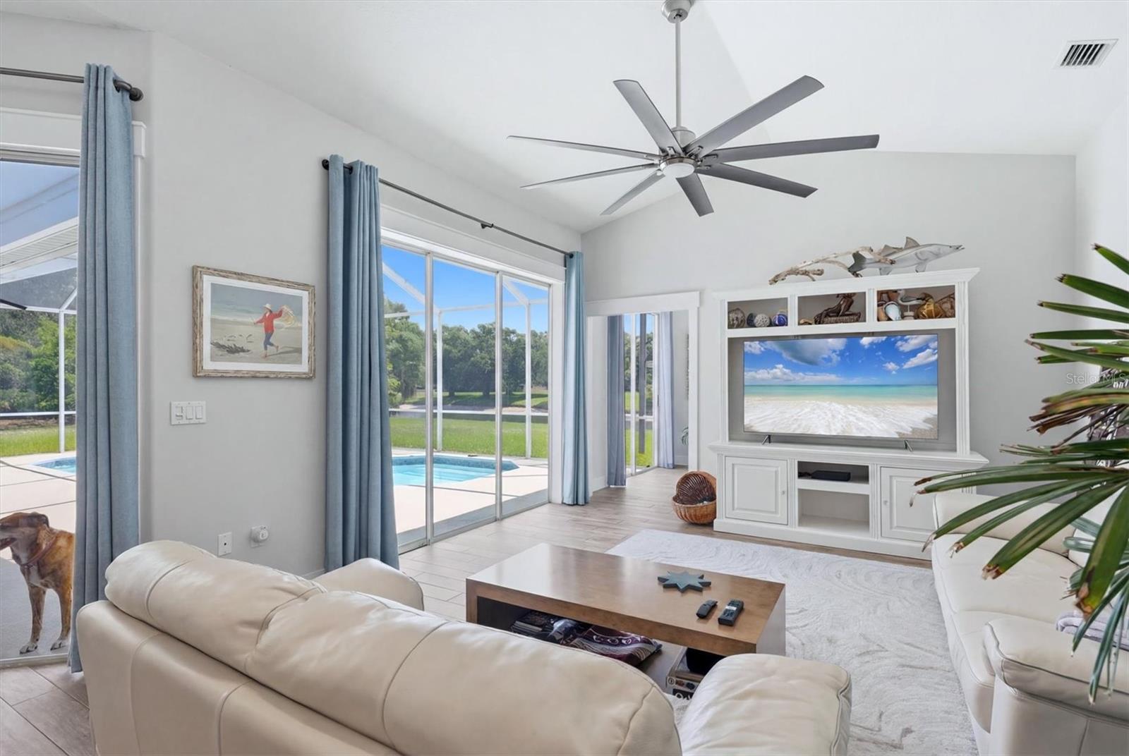 4575 Satinleaf Ln Property Photo 19