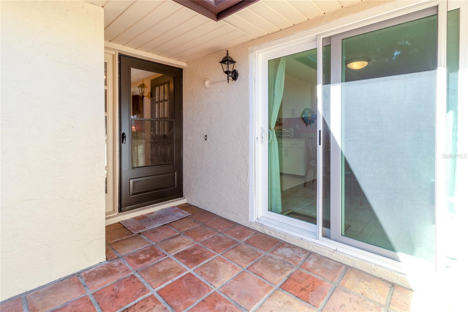 4660 La Jolla Dr Property Photo 4