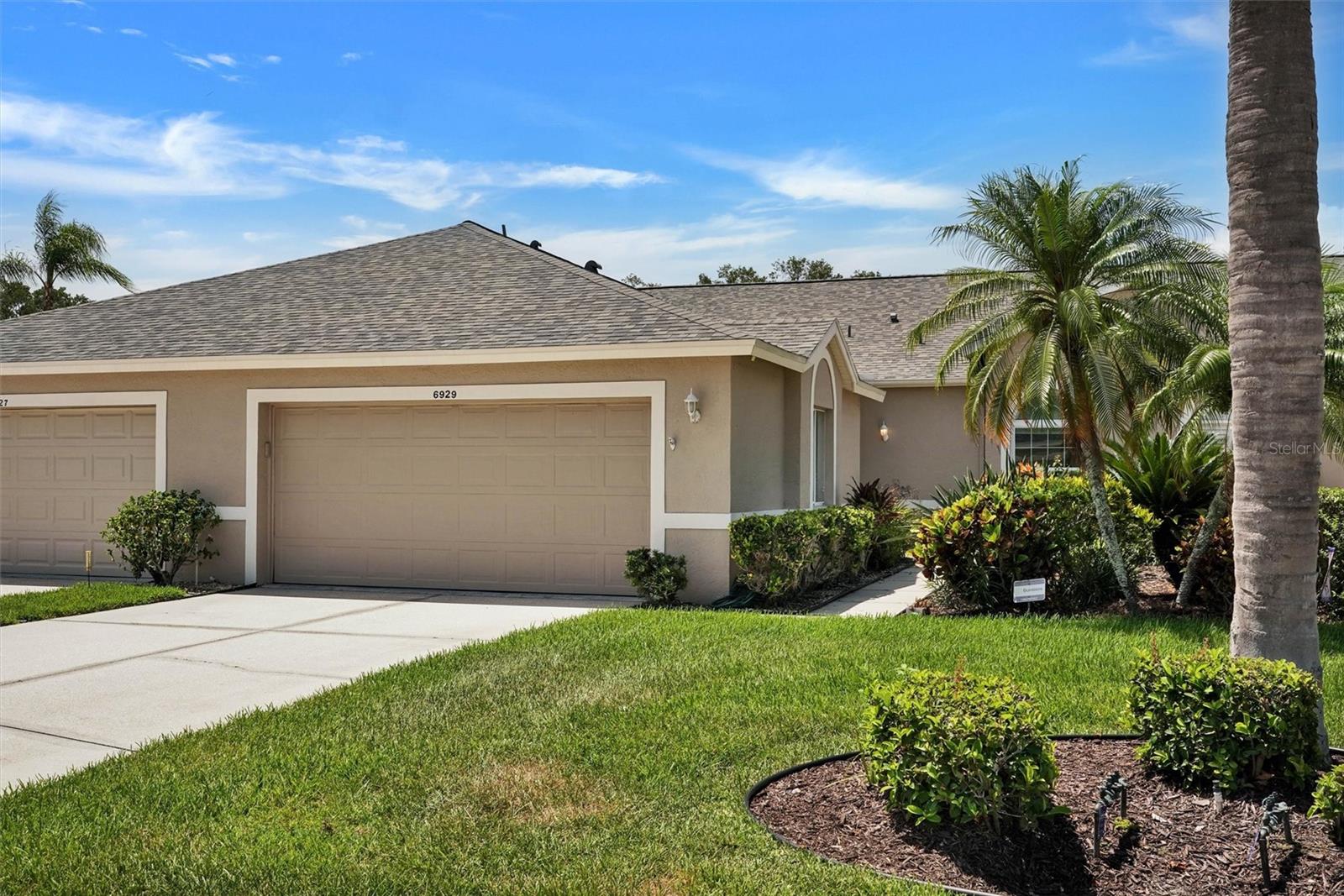 6929 Stoneywalk Ct Property Photo 3