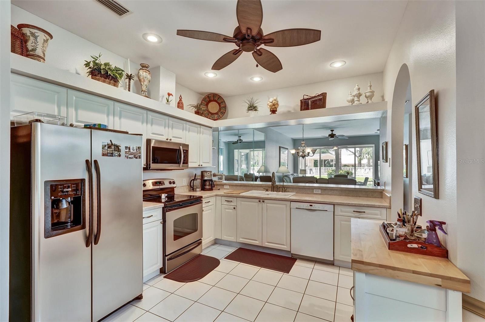 6929 Stoneywalk Ct Property Photo 7
