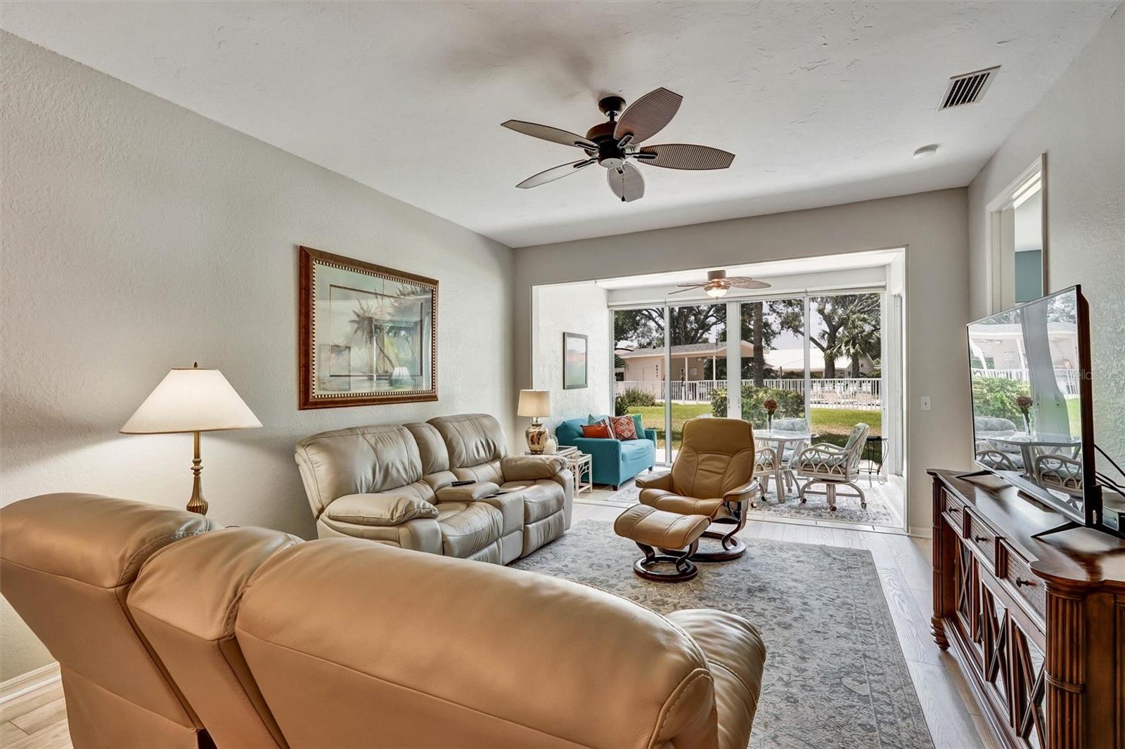 6929 Stoneywalk Ct Property Photo 15