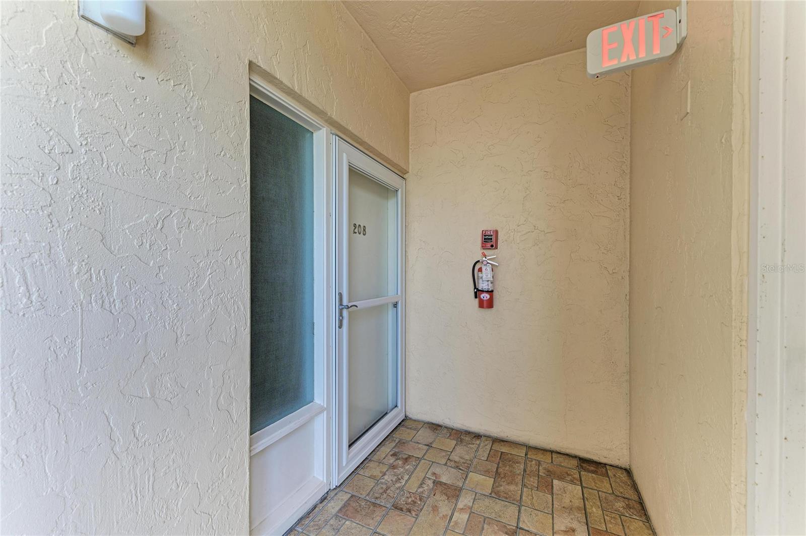 8625 Midnight Pass Rd #208b Property Photo 4