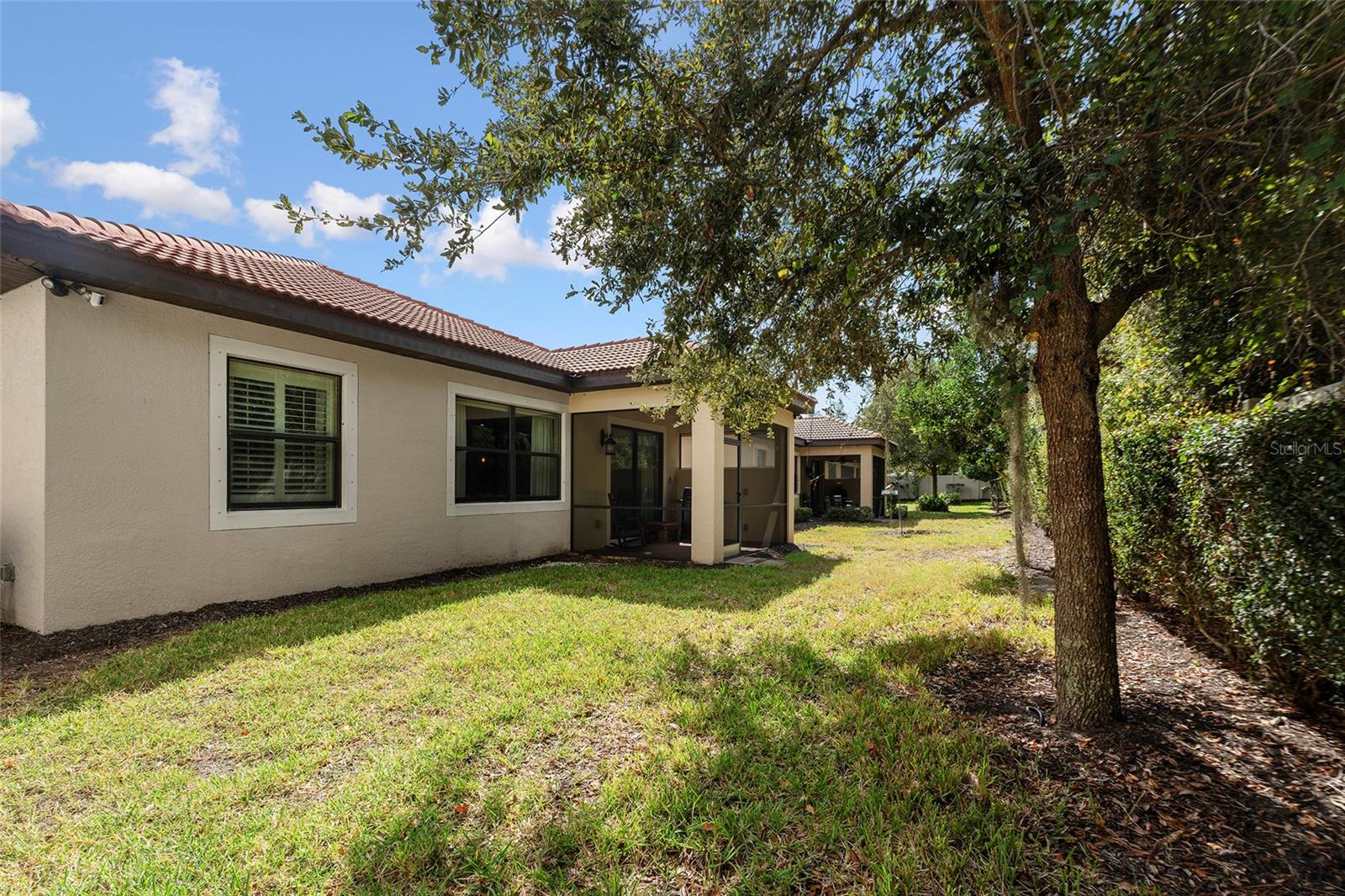 1015 Bluffwood Dr Property Photo 35