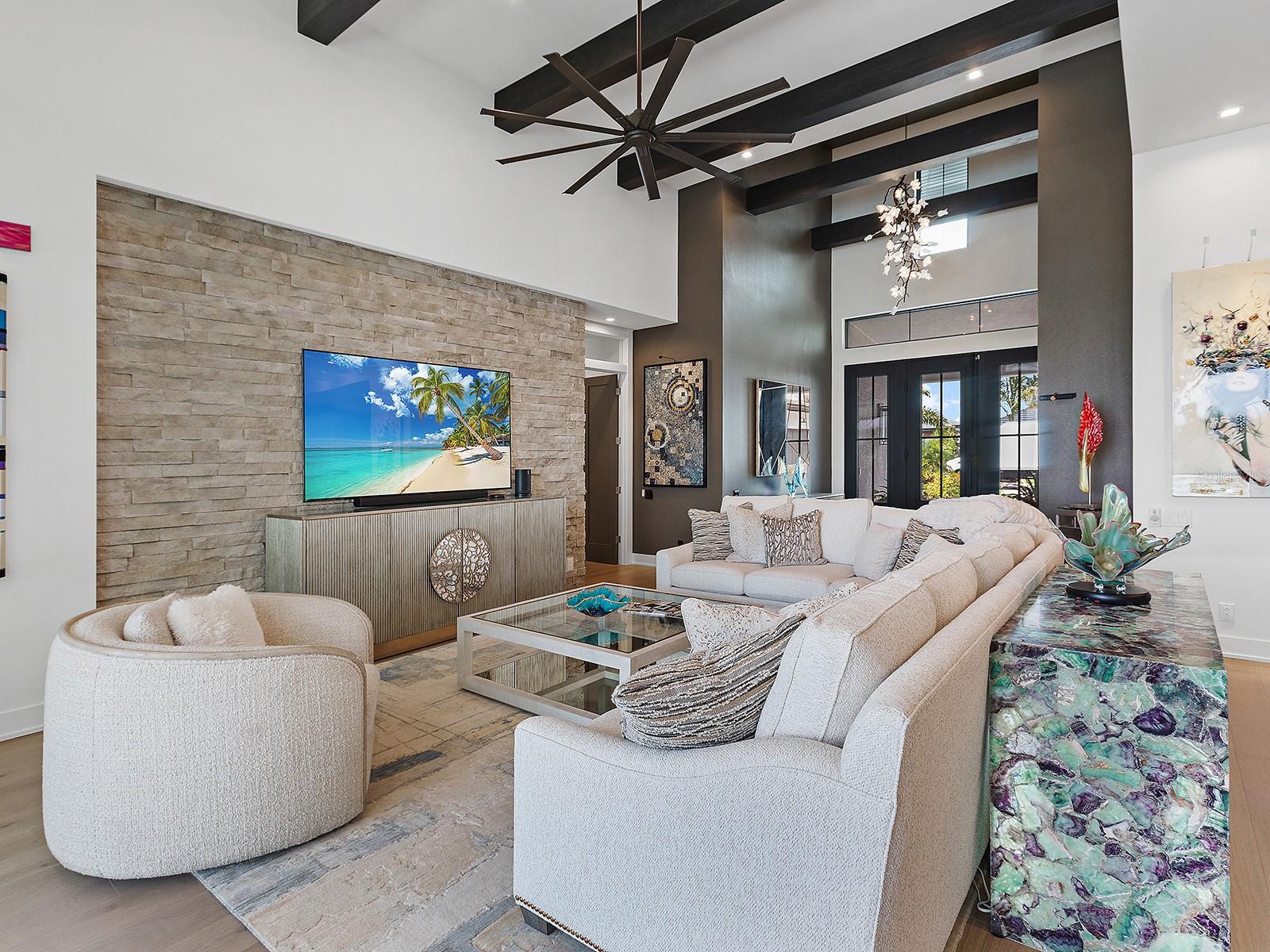 1095 Blue Shell Loop Property Photo 15