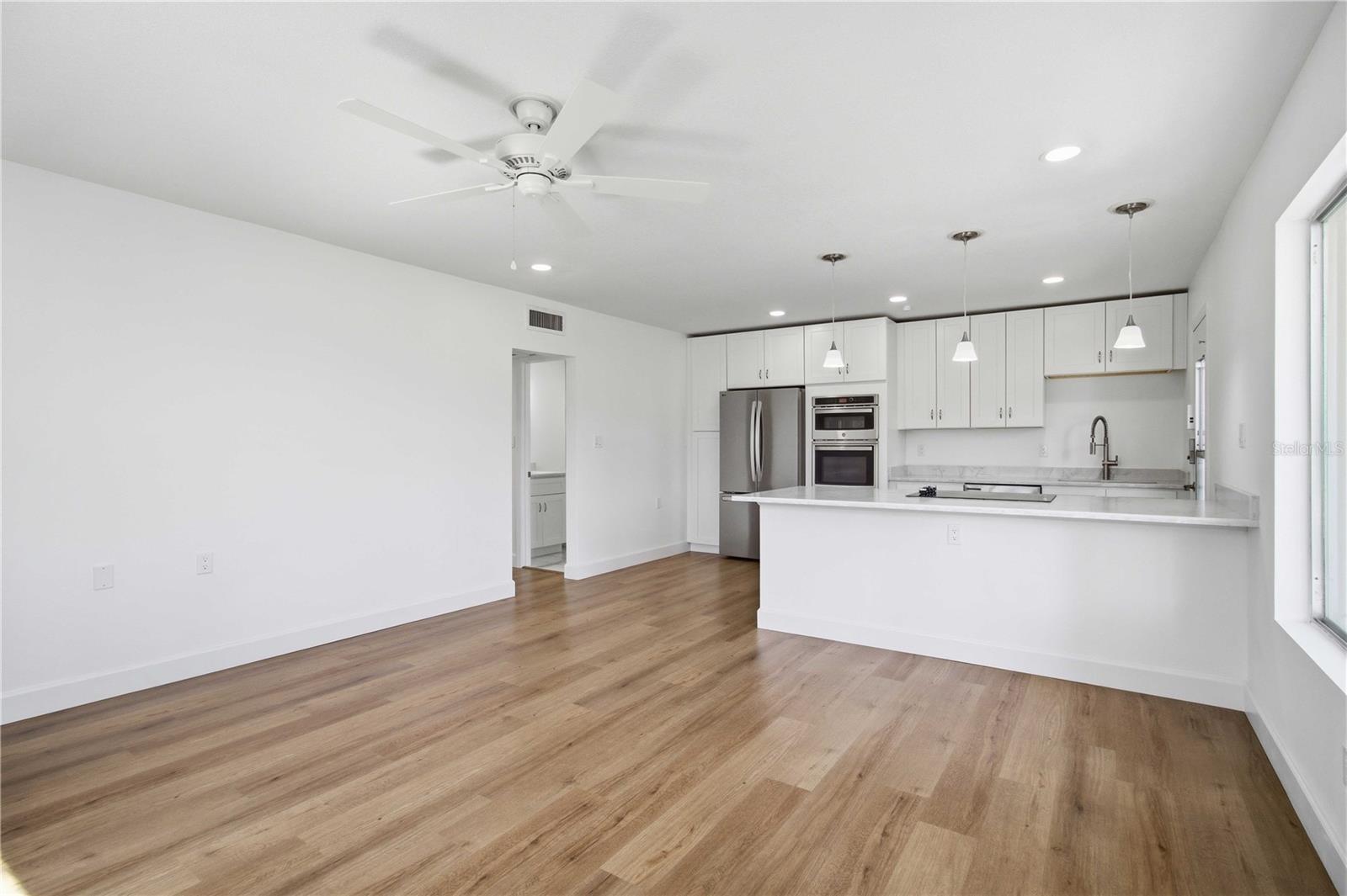 765 John Ringling Blvd #1clari Property Photo 9