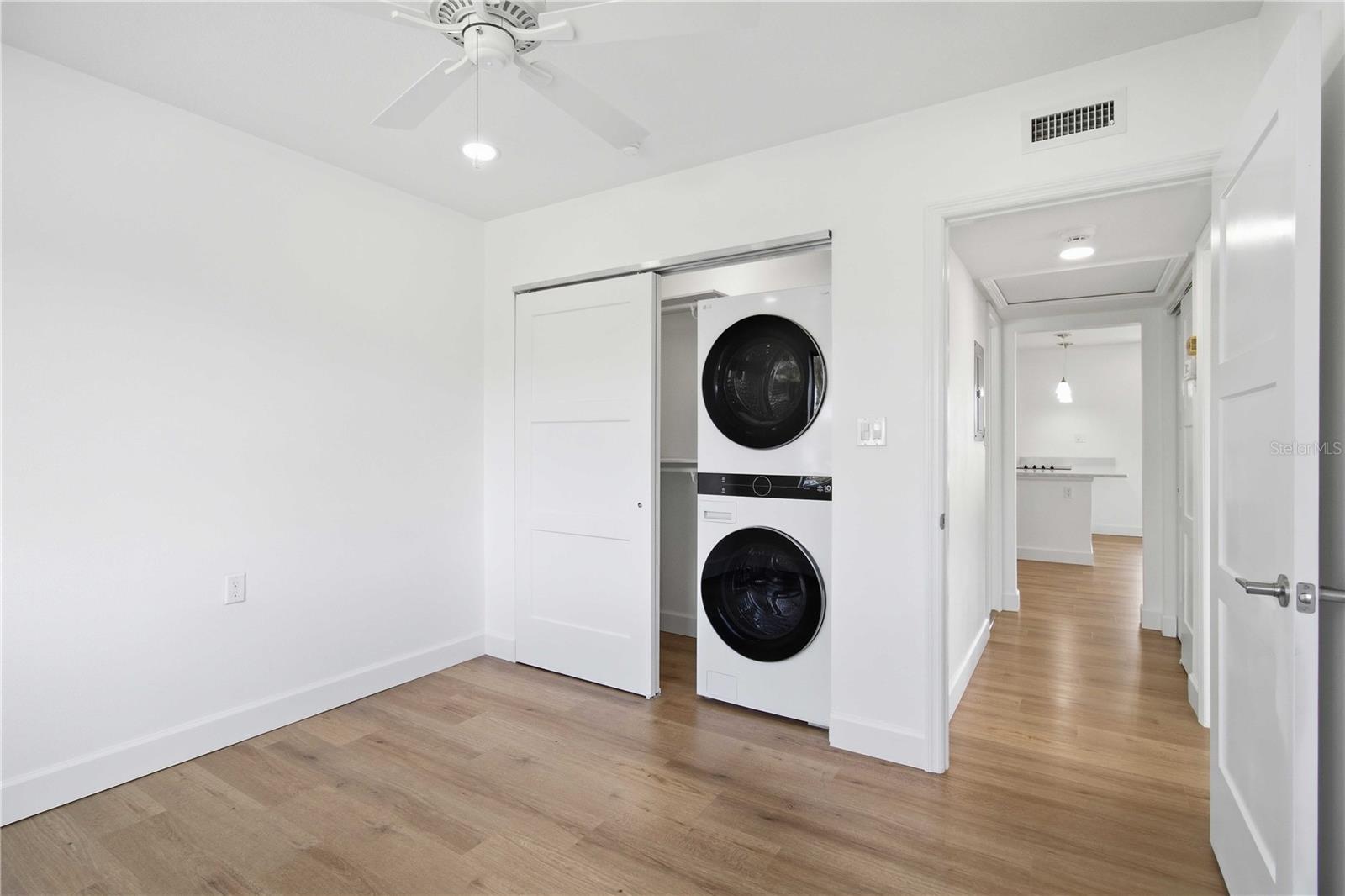 765 John Ringling Blvd #1clari Property Photo 15