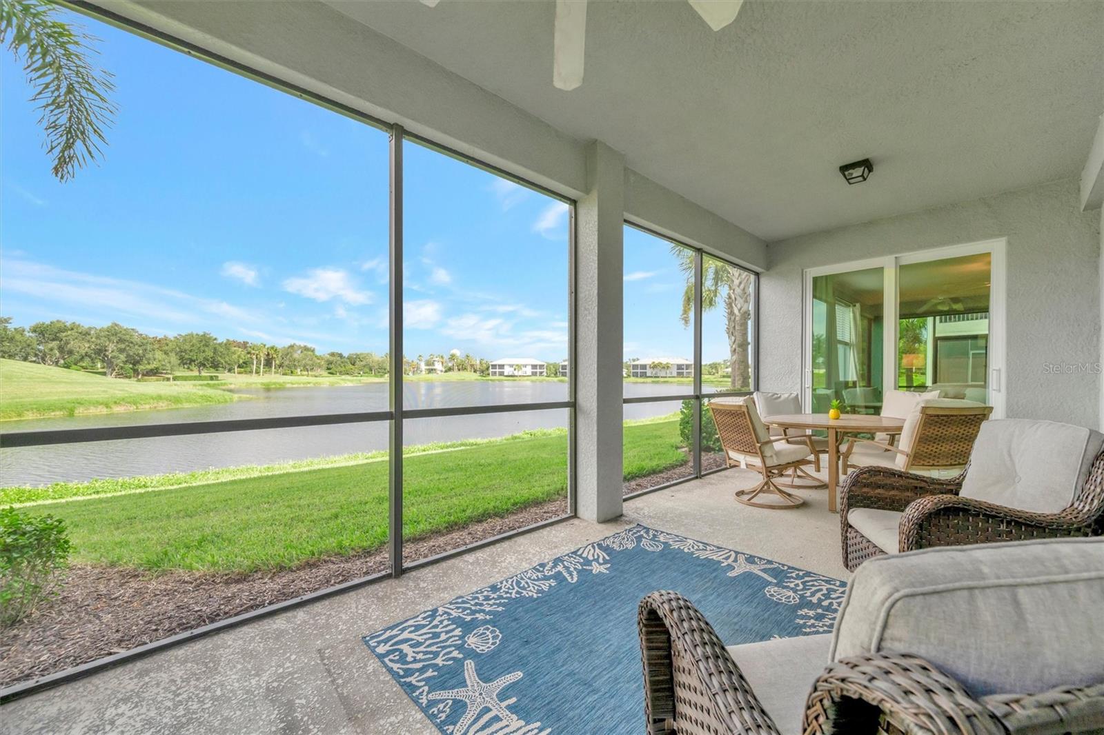 947 Tidewater Shores Loop Property Photo 2