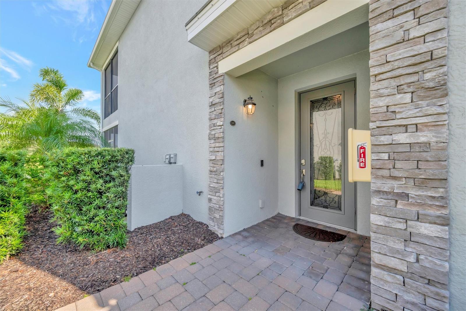 947 Tidewater Shores Loop Property Photo 6