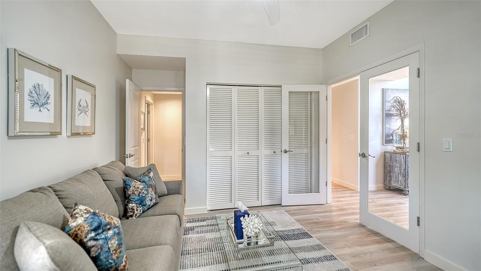 2000 Harbourside Dr #1501 Property Photo 22