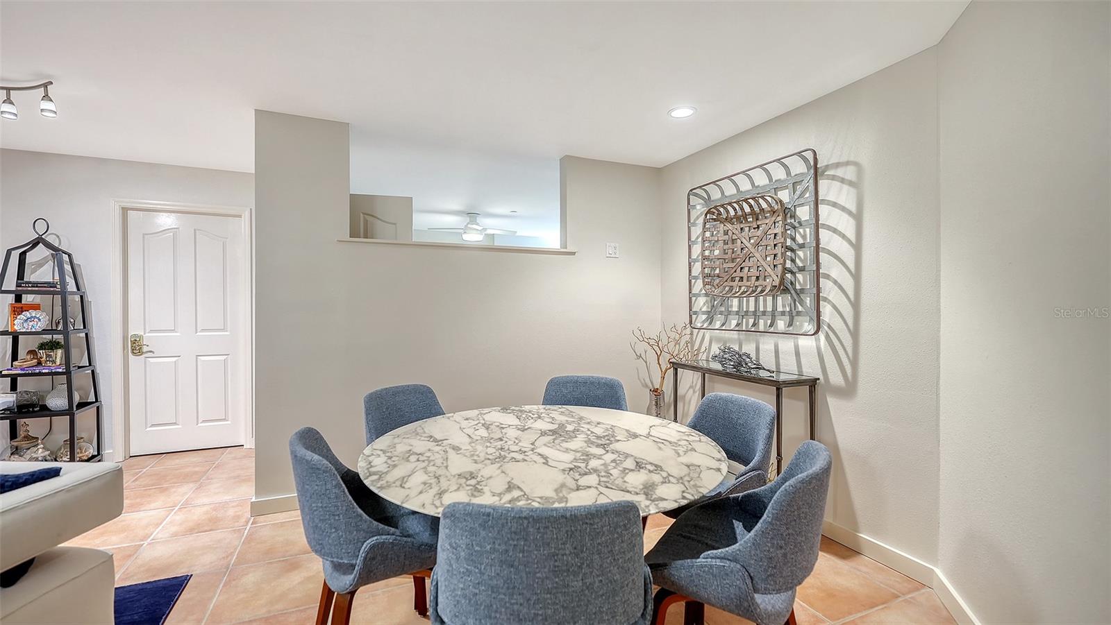 2000 Harbourside Dr #1501 Property Photo 26
