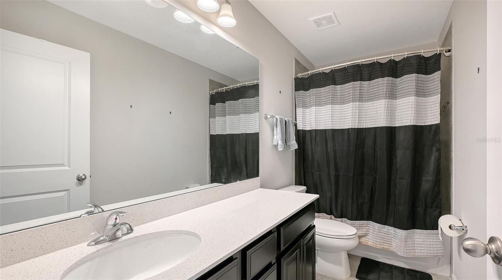 6008 113th Ter E Property Photo 16