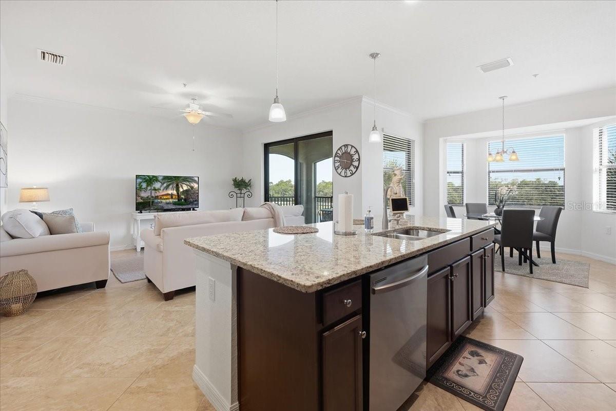 17006 Vardon Ter #402 Property Photo 10