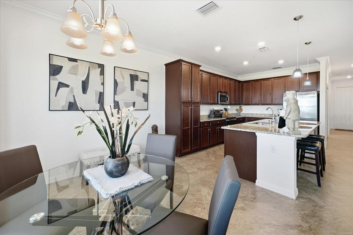 17006 Vardon Ter #402 Property Photo 12