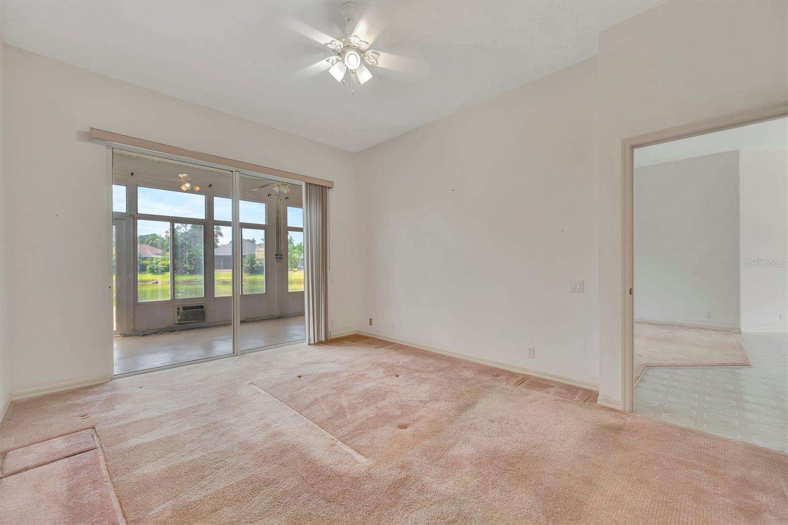 4206 73rd Ter E Property Photo 9