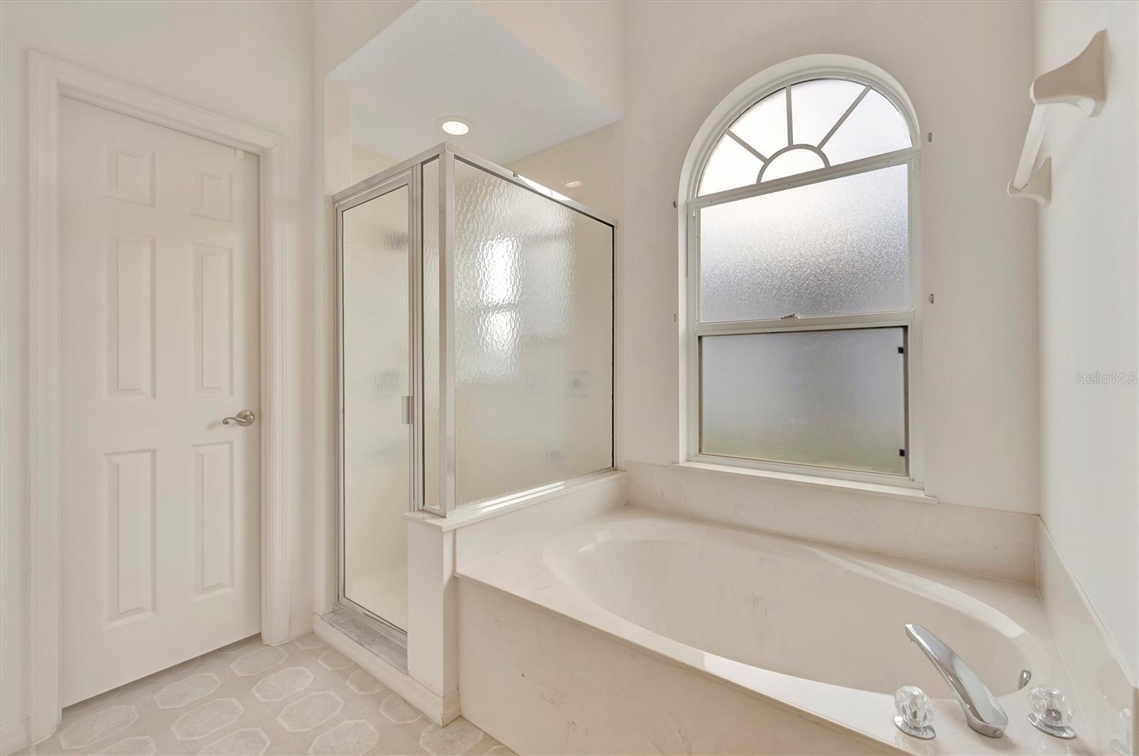 4206 73rd Ter E Property Photo 12