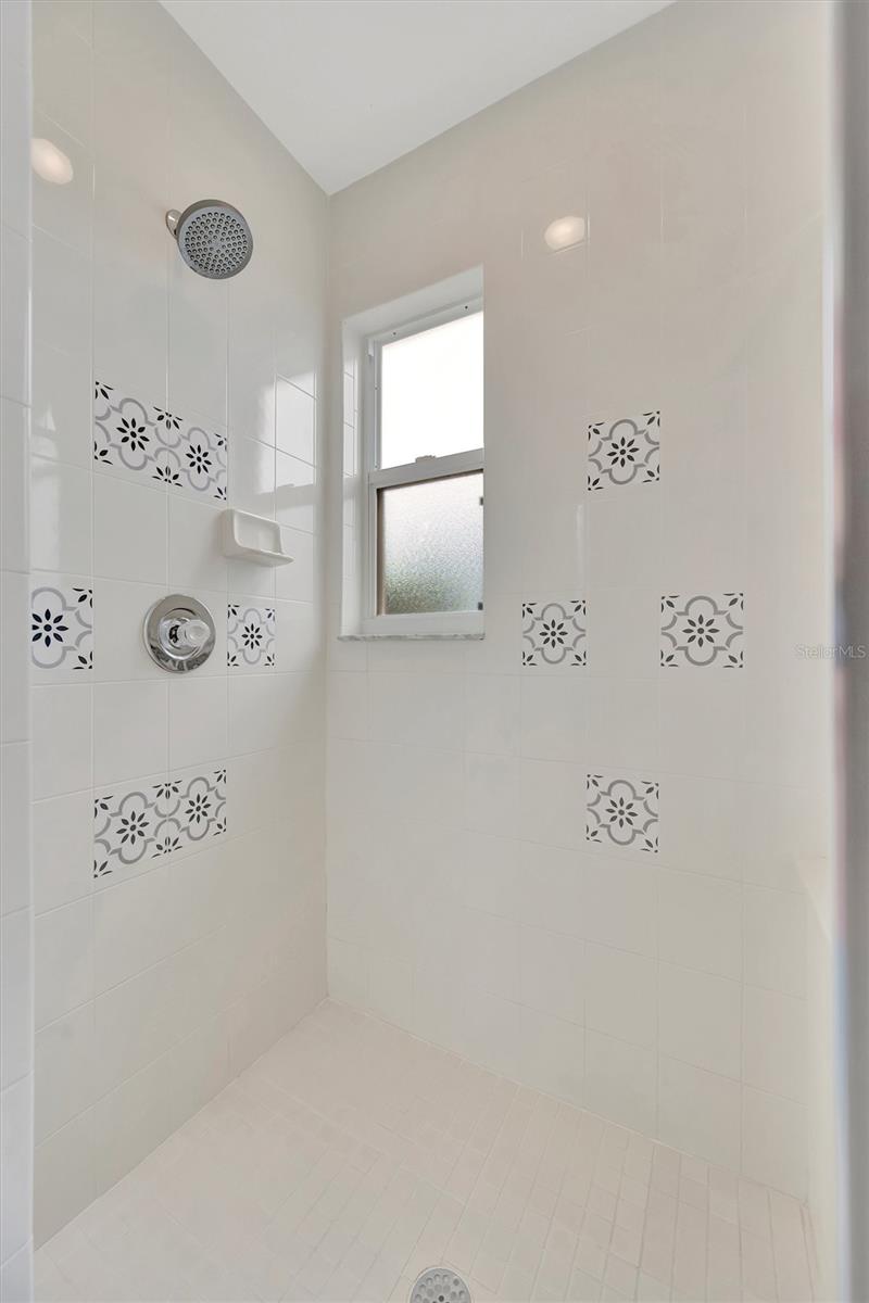 4206 73rd Ter E Property Photo 13