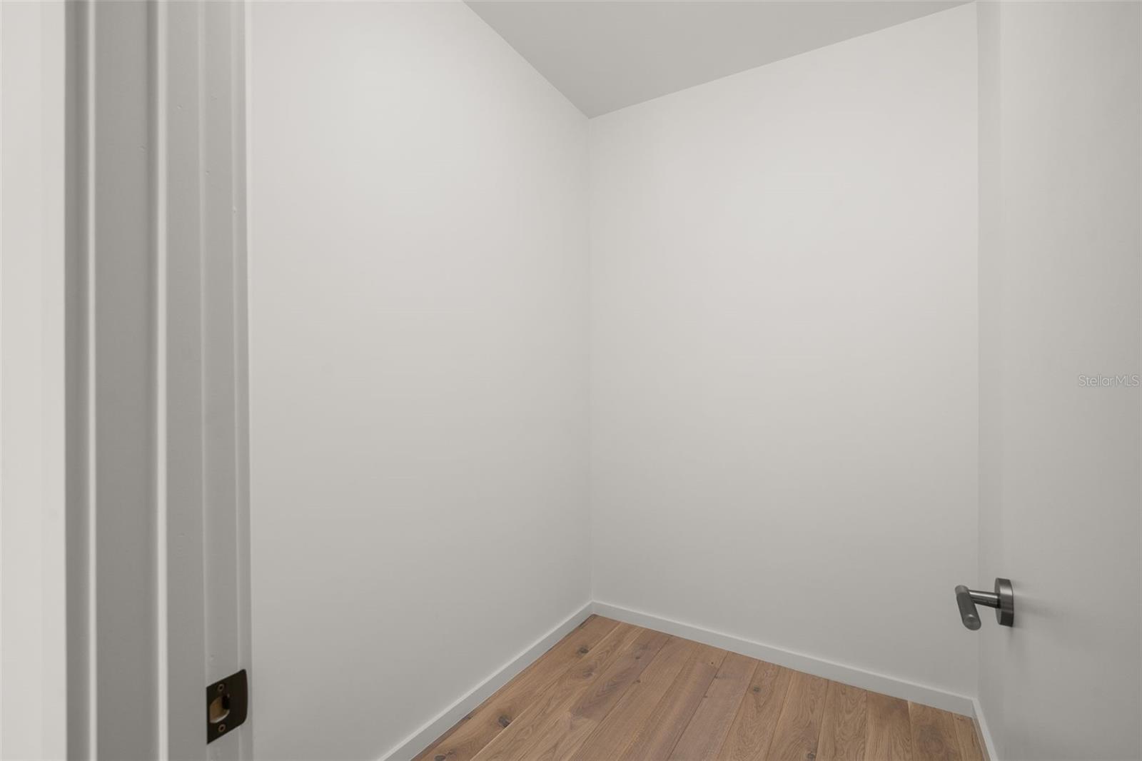 1681 Oak St Property Photo 51
