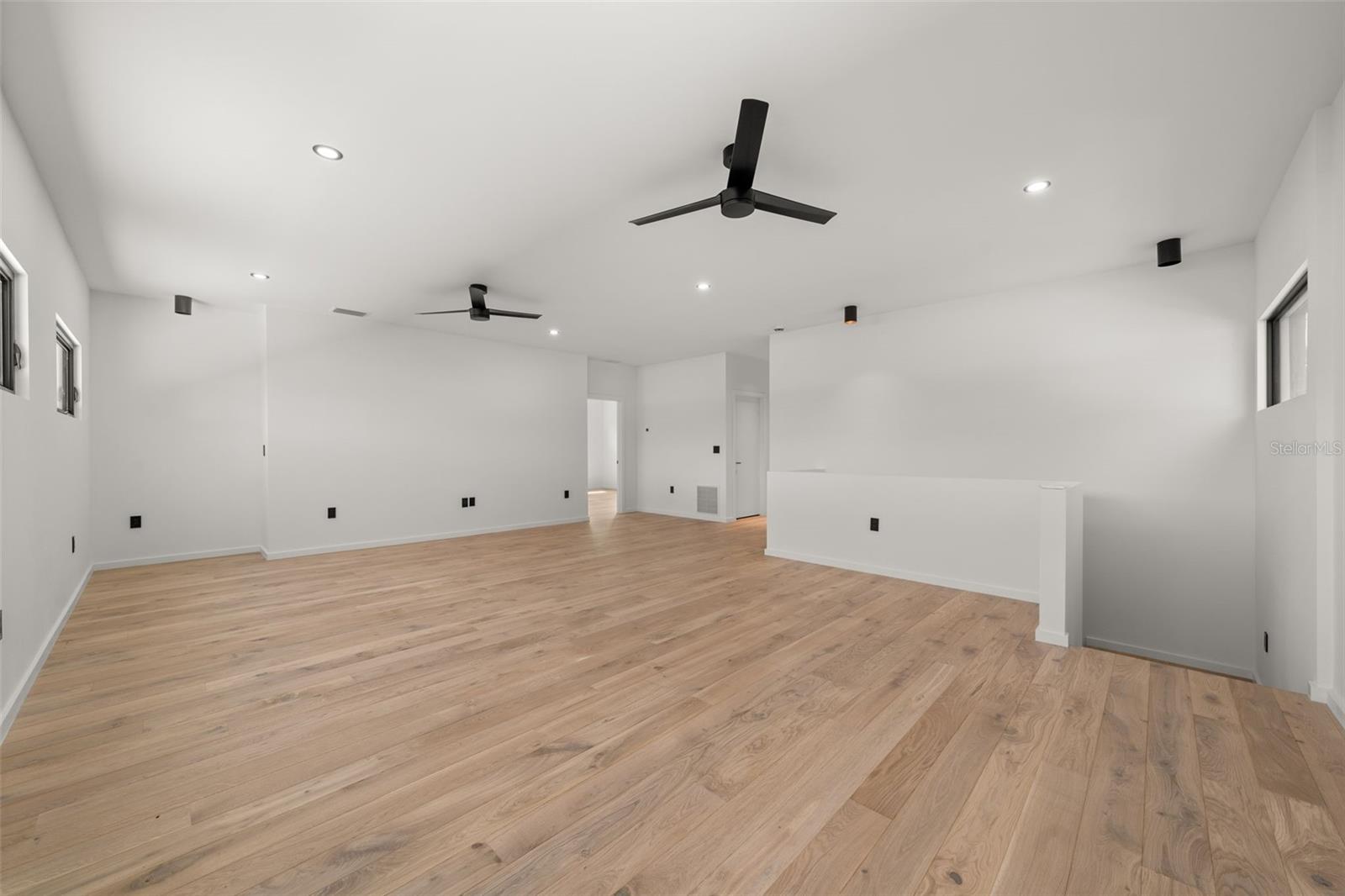 1681 Oak St Property Photo 61