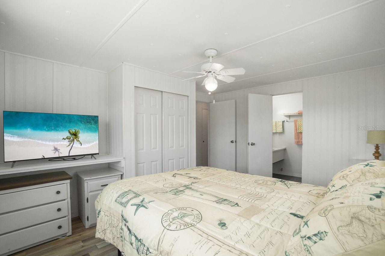 654 Blackburn Blvd Property Photo 22