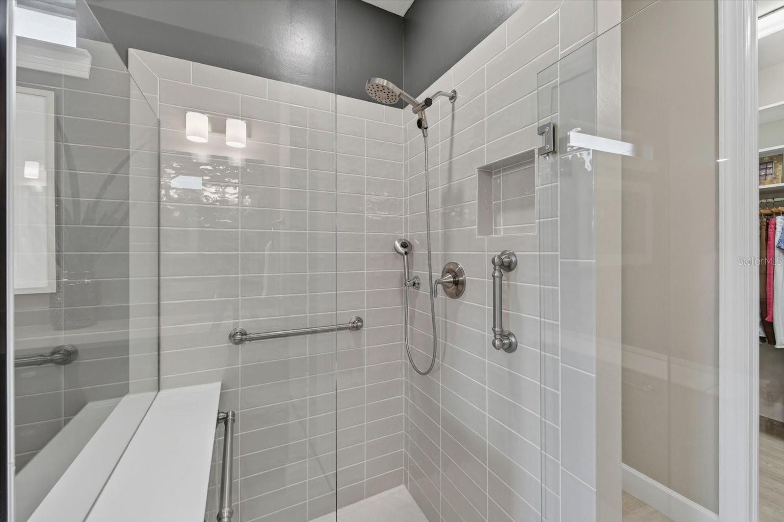 6774 Chester Trl Property Photo 43