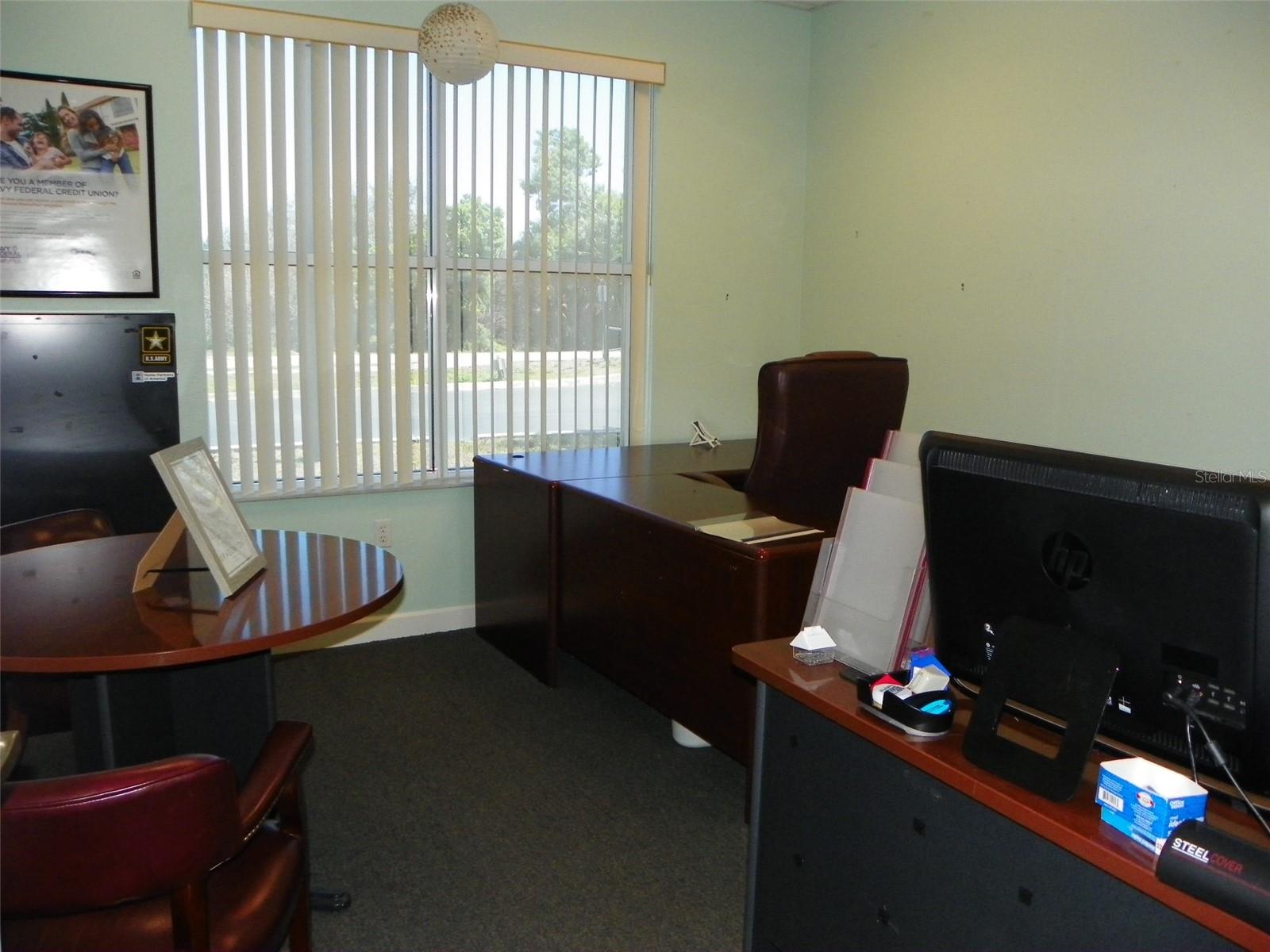2824 Manatee Ave E Property Photo 5
