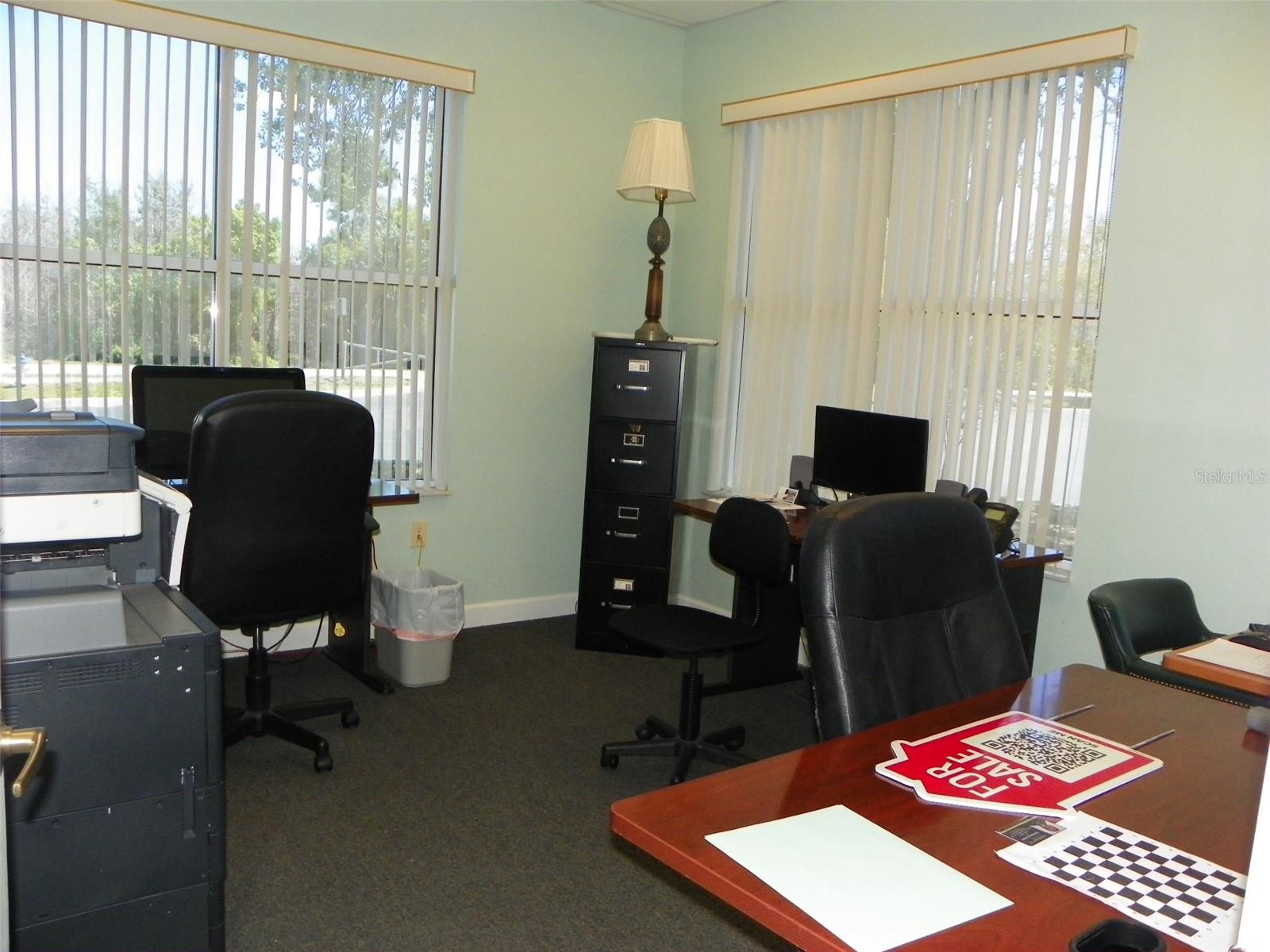 2824 Manatee Ave E Property Photo 6