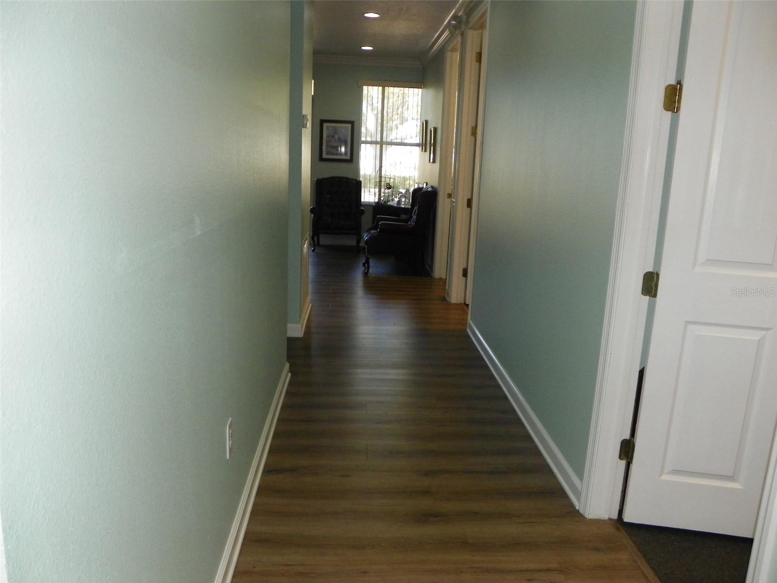 2824 Manatee Ave E Property Photo 12