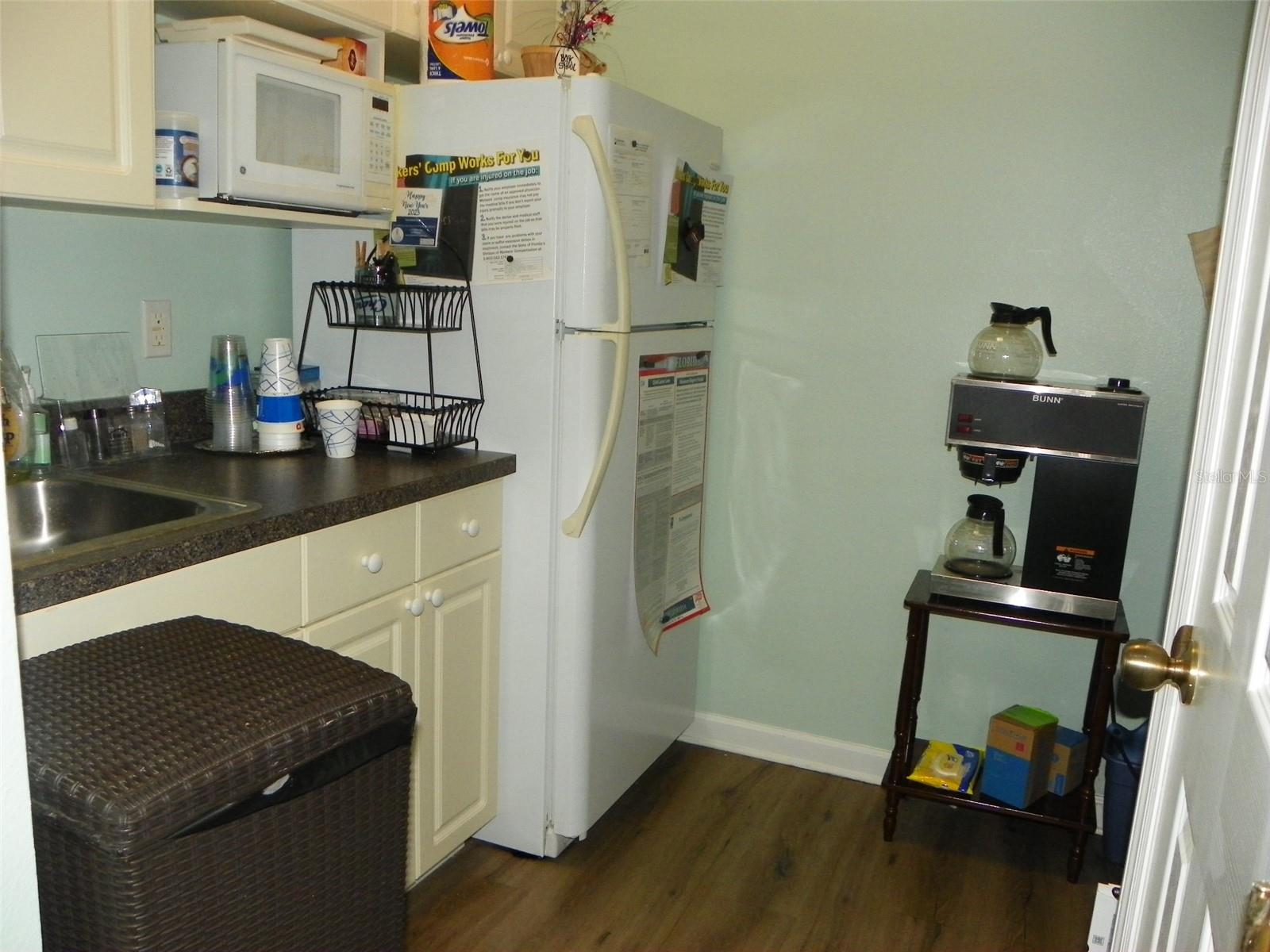 2824 Manatee Ave E Property Photo 18