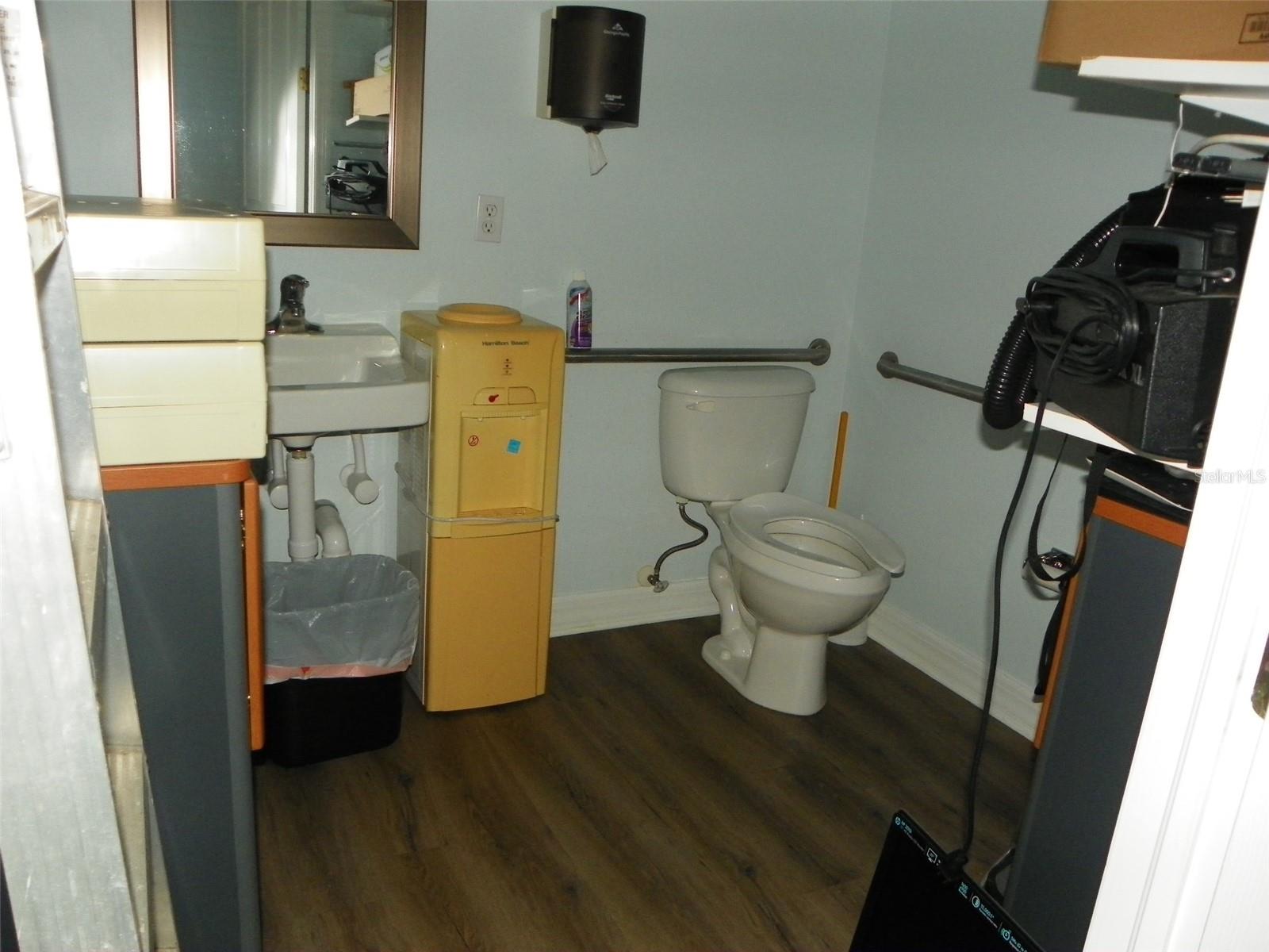 2824 Manatee Ave E Property Photo 20