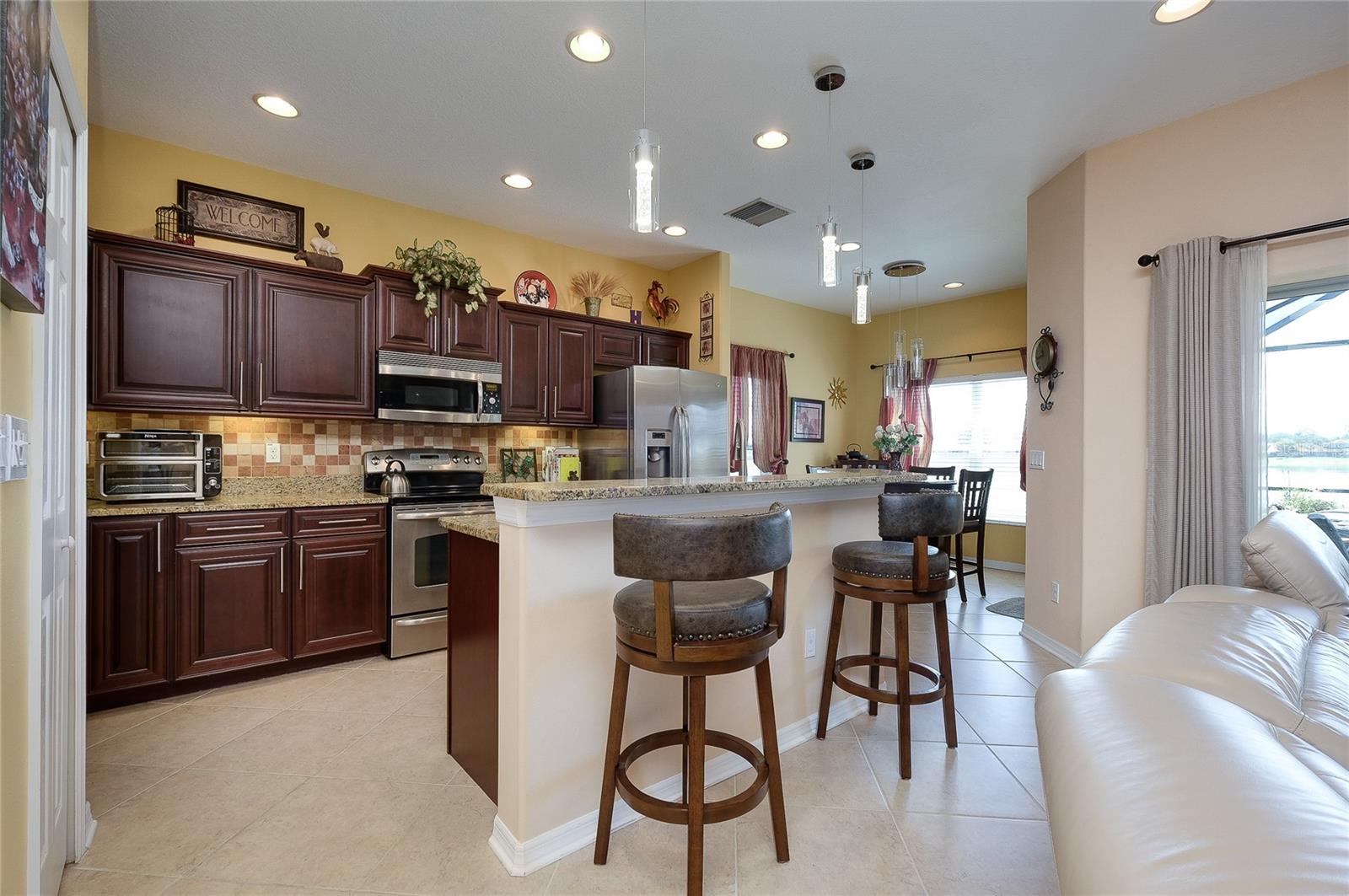7830 113th Ave E Property Photo 4