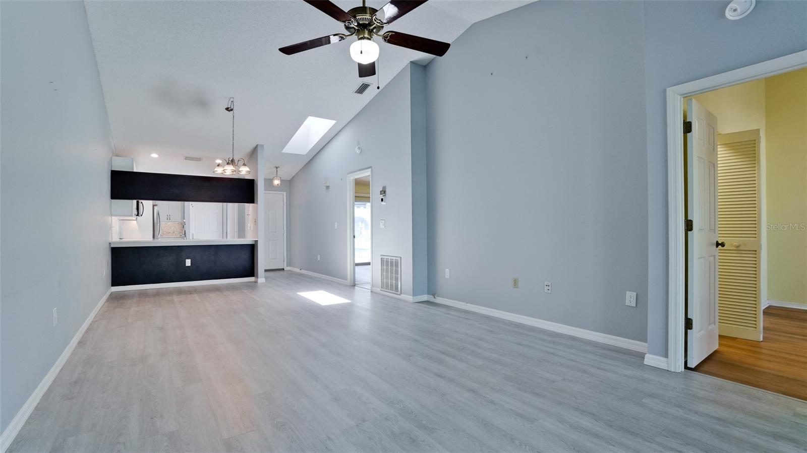 506 Woodstork Cir Property Photo 20