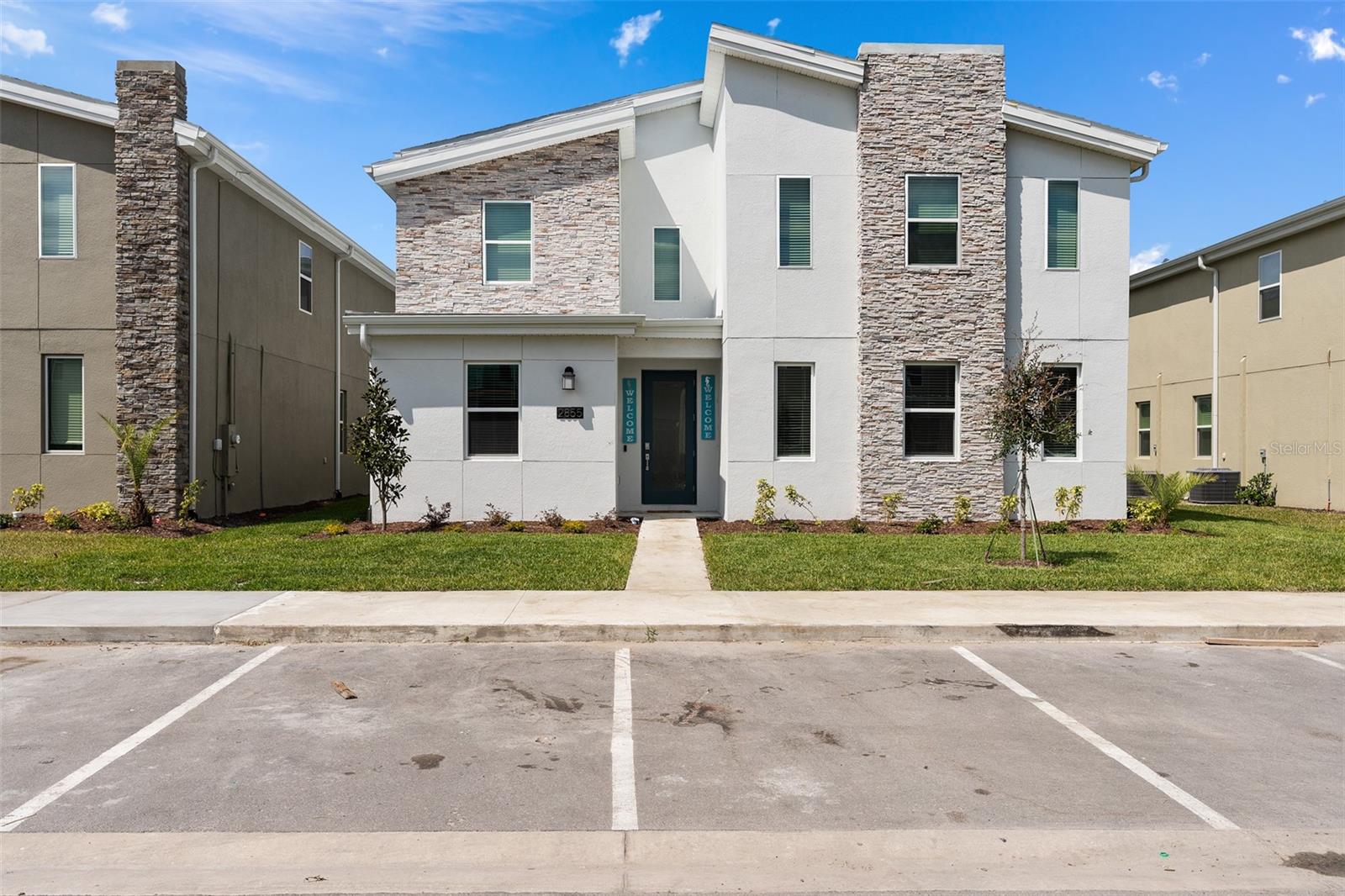 2855 BOOKMARK DR Property Photo 1