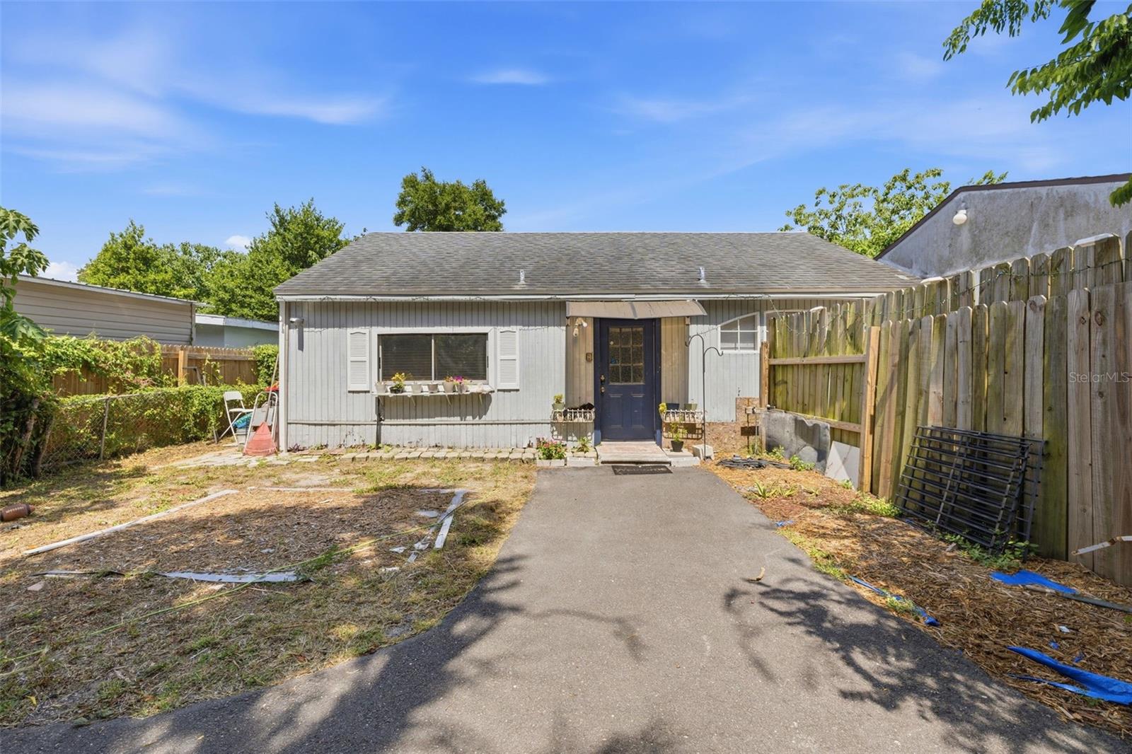 2706 E Annie St Property Photo 23