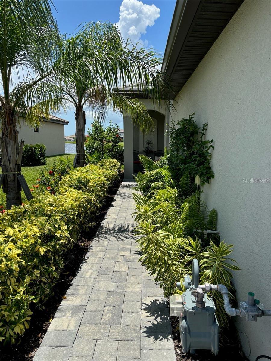5410 Mystic Water Cv Property Photo 2