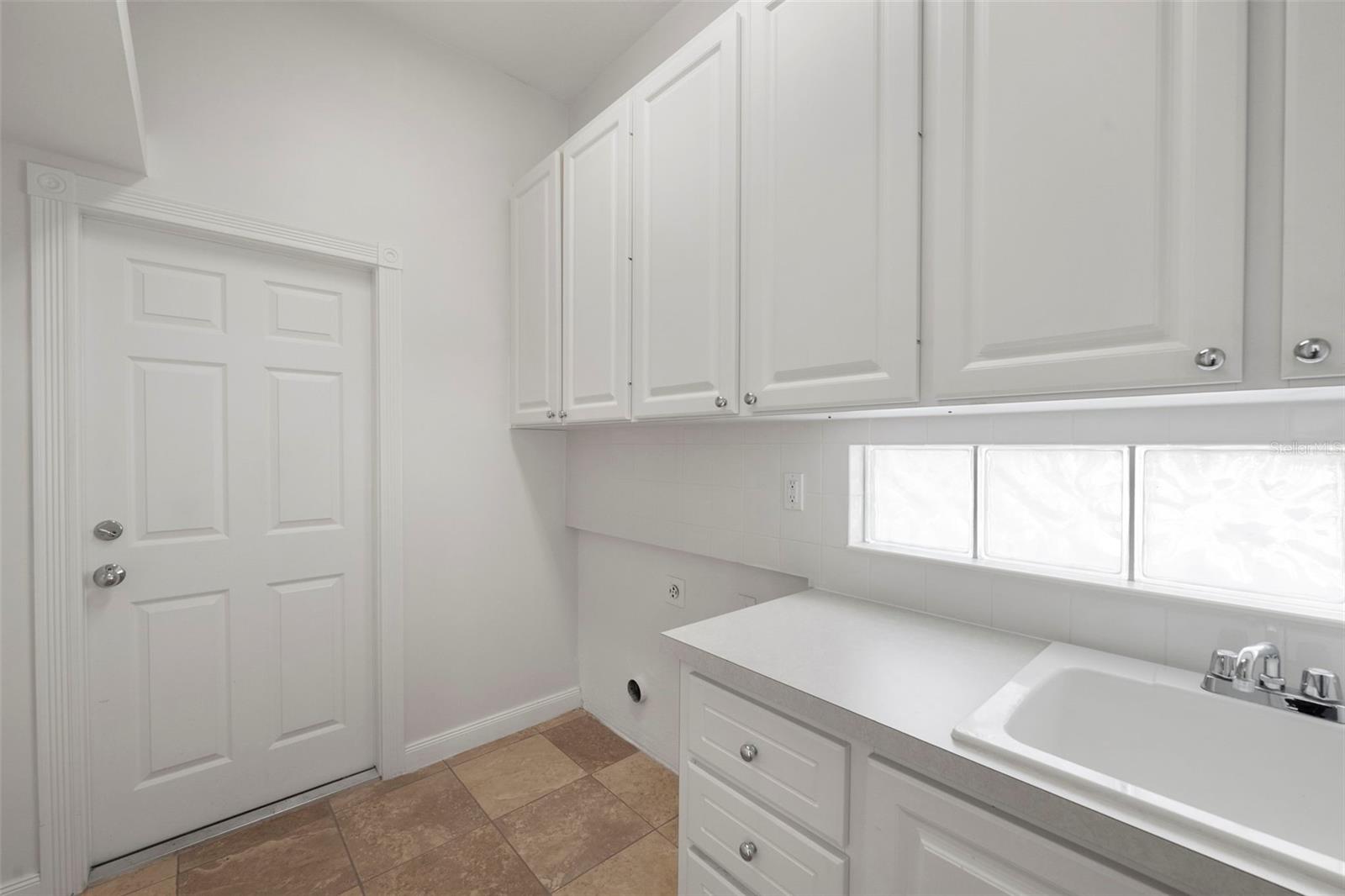 5779 Wilena Pl Property Photo 11