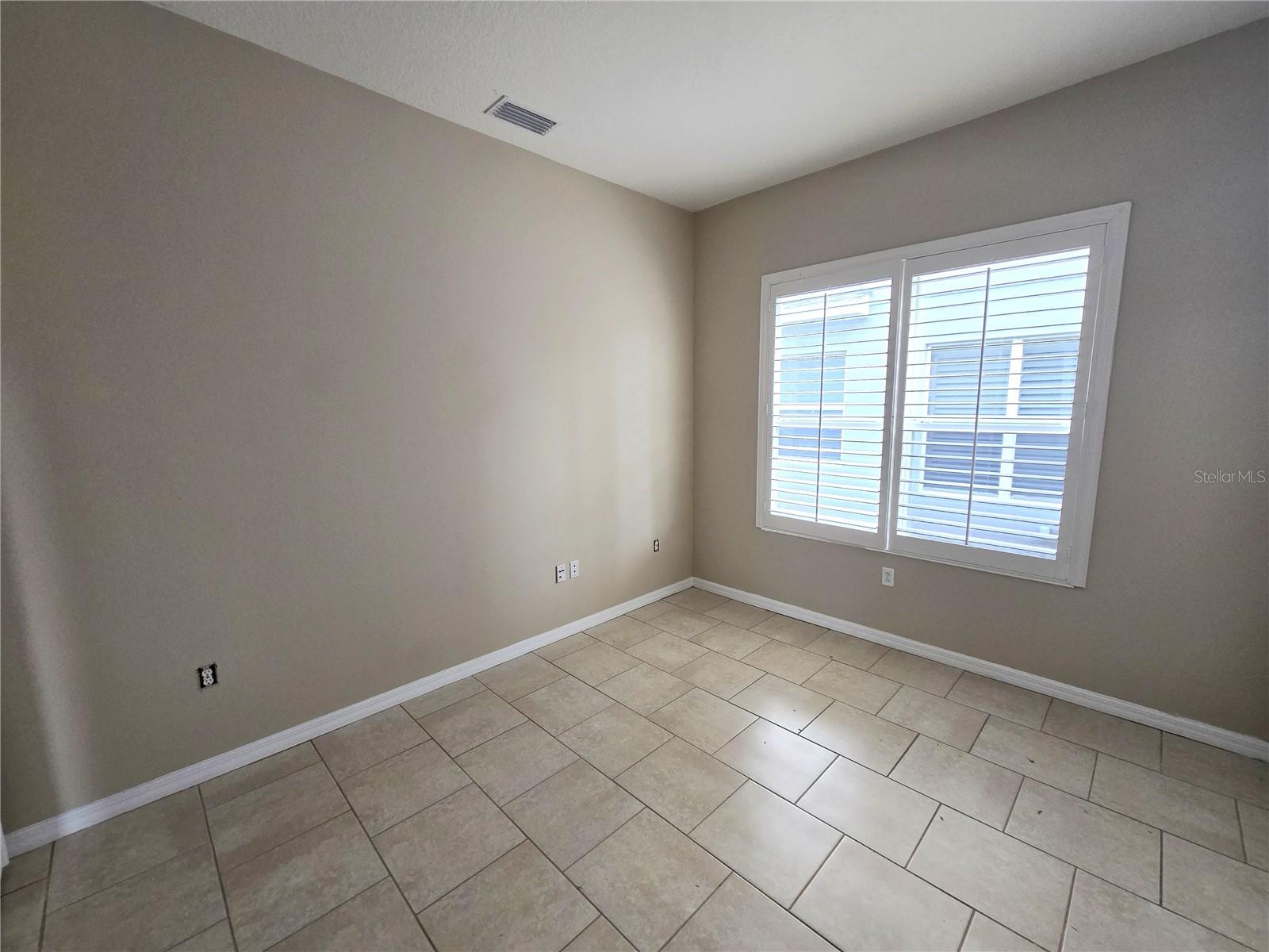 3637 Summerwind Cir Property Photo 19