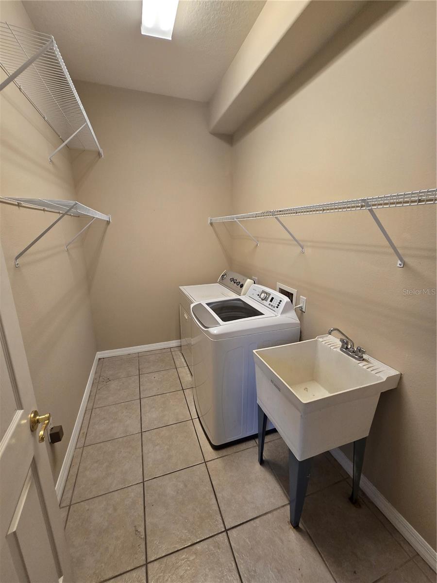 3637 Summerwind Cir Property Photo 28